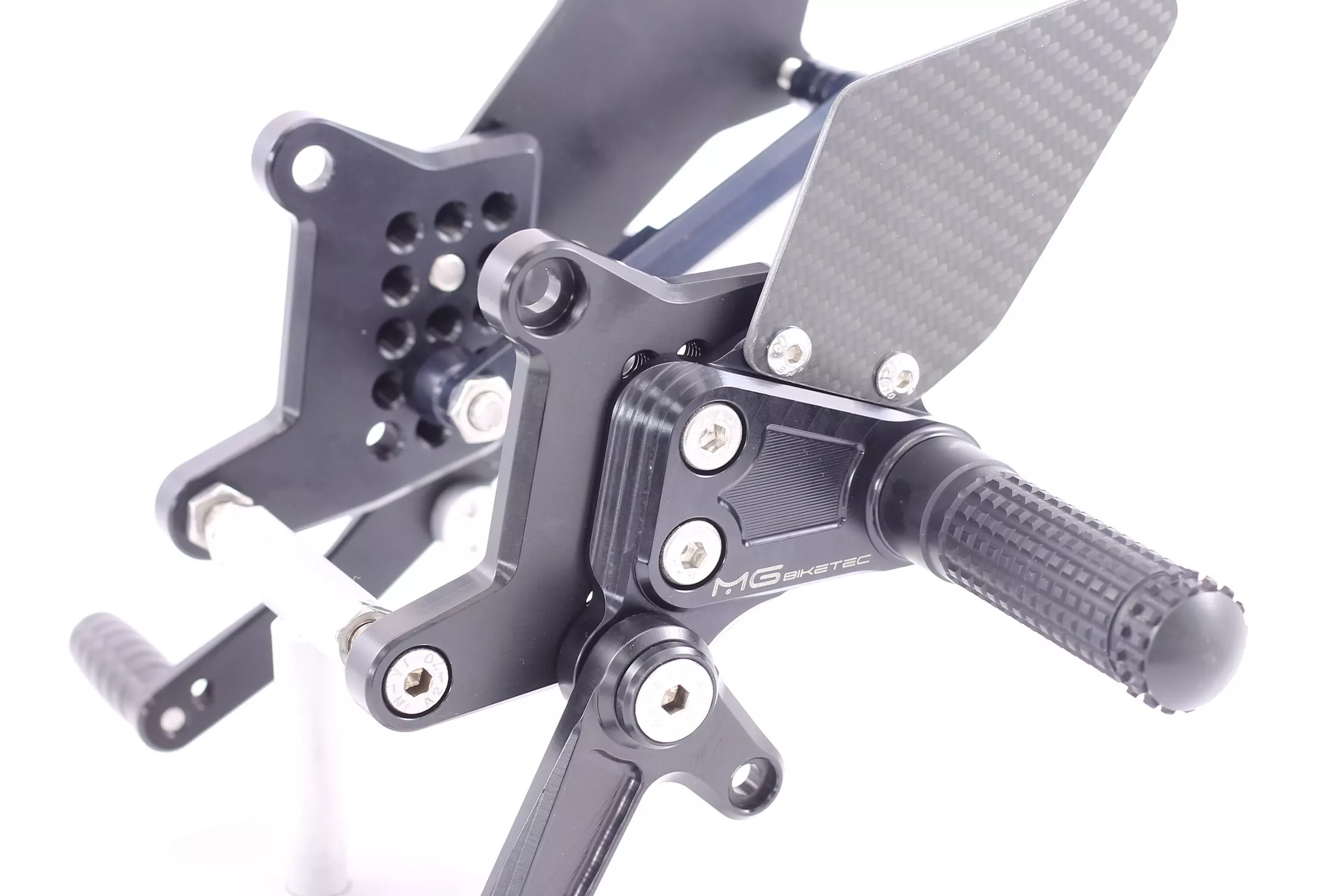 MG Biketec Sportfussrastenanlage / Rastenanlage / Fussrastenanlage mit ABE, gültig in D - A - CH für KTM 1290 Super Duke GT ab 2016-2020