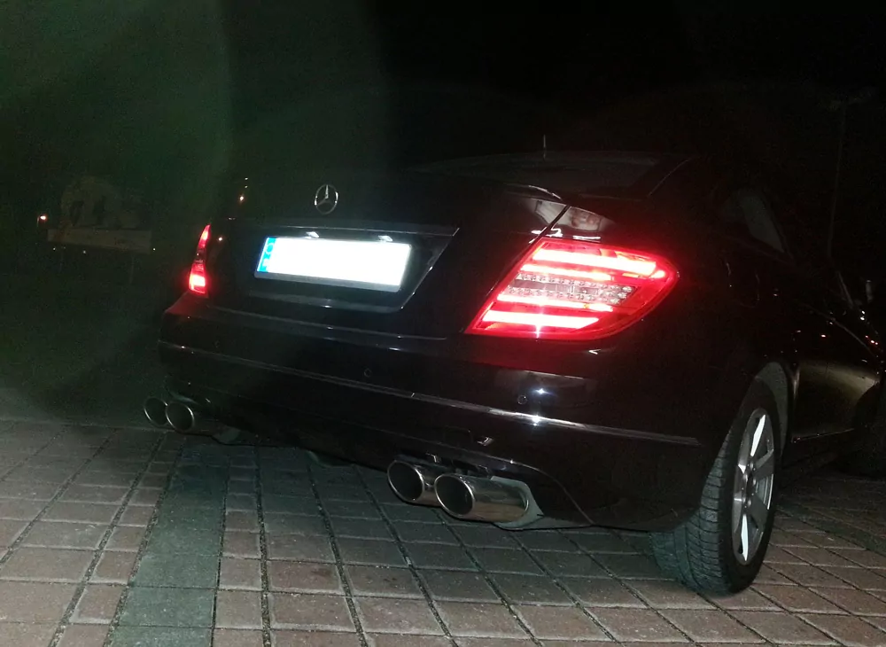 Mercedes C-Klasse 4-Zylinder Coupe C204  Endschalldämpfer rechts/links inkl. Y-Verbindungsrohr - 2x115x85 Typ 32 rechts/links