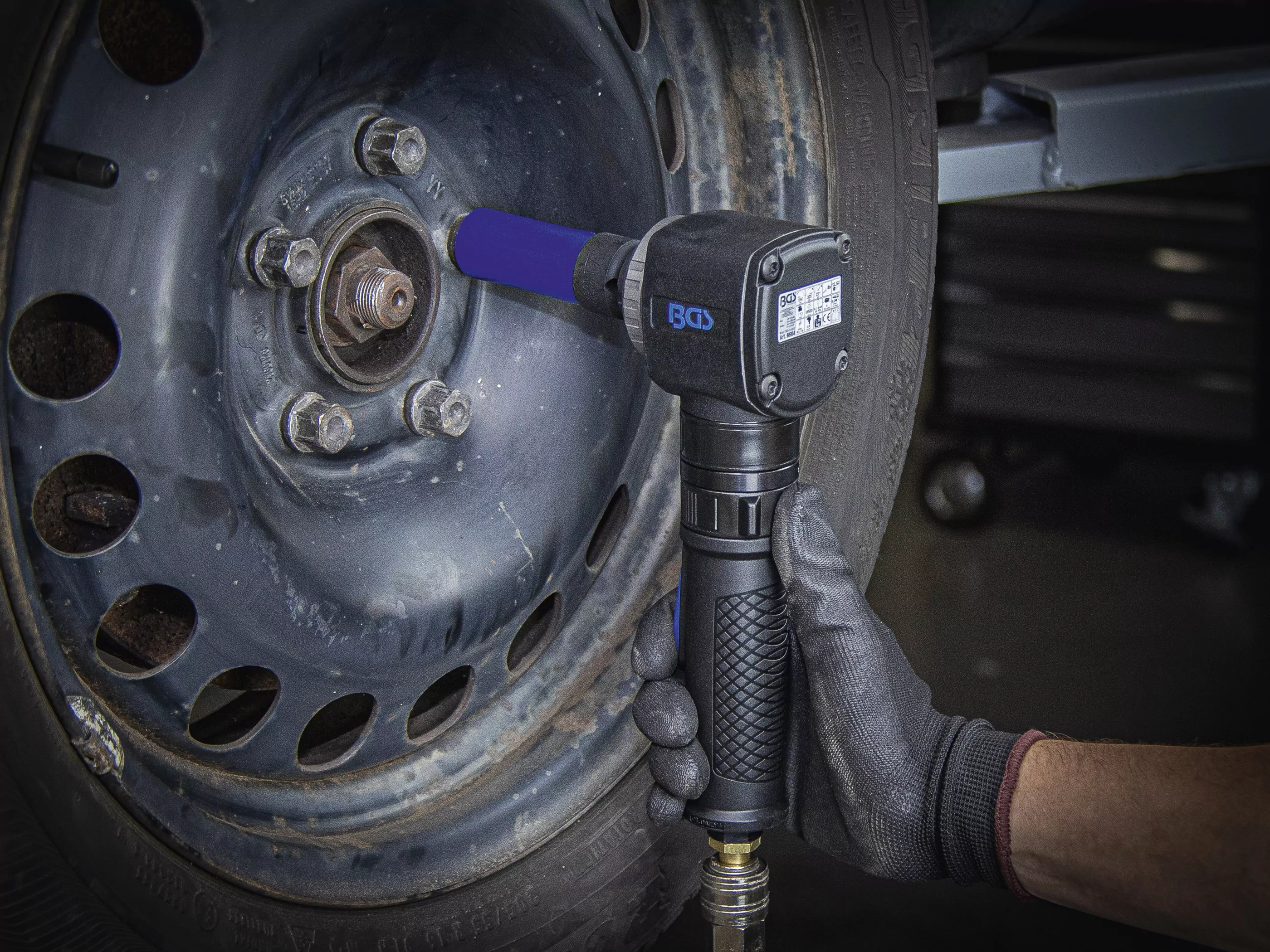 Druckluft-Schlagschrauber | abgewinkelt | 12,5 mm (1/2") | 550 Nm