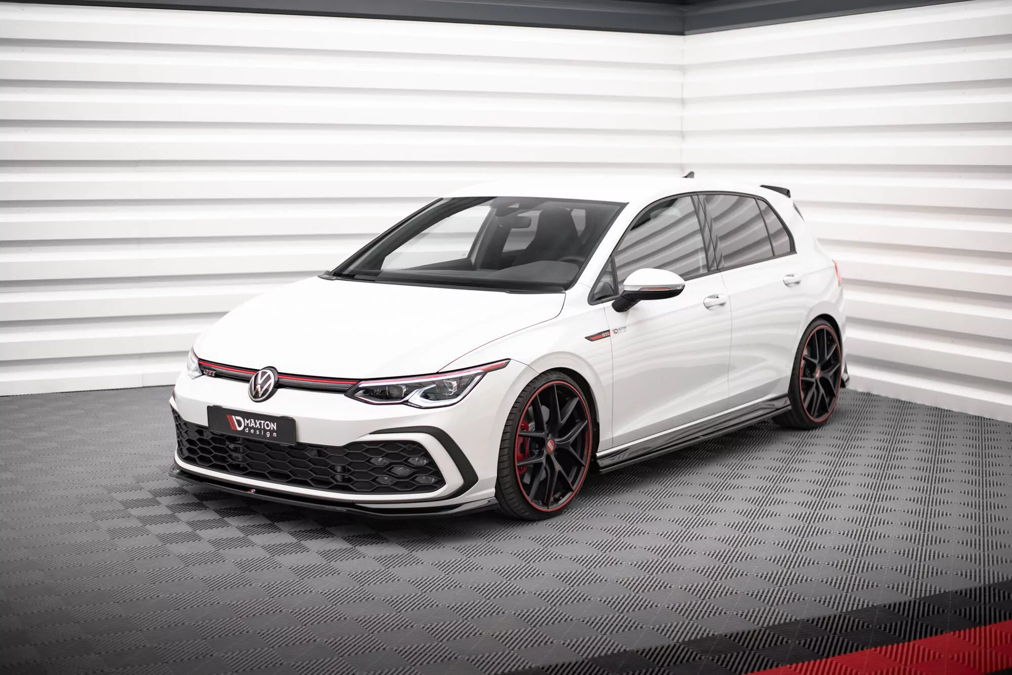 Seitenschweller Ansatz Für Volkswagen Golf GTI / GTE / GTI Clubsport / GTD / R-Line Mk8 Schwarz Hochglanz