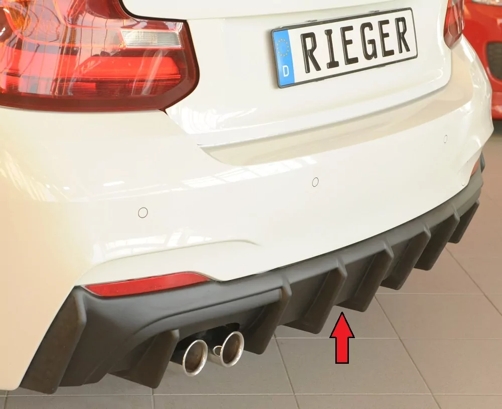 Rieger Heckeinsatz matt schwarz für BMW 2er F22  (1C) Coupé 03.14-06.17 (bis Facelift)