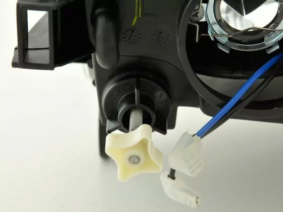 Verschleißteile Scheinwerfer links Opel Vectra B Bj. 95-99