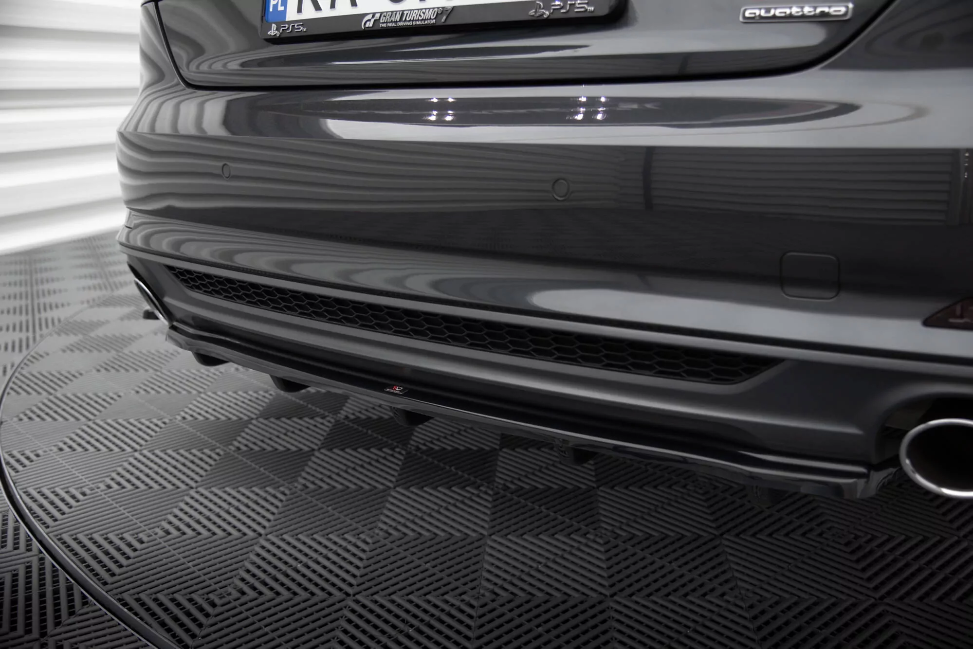 Mittlerer Diffusor Heck Ansatz Passend Für Passend Für Audi A5 F5 S-Line DTM LOOK Schwarz Hochglanz Schwarz Hochglanz
