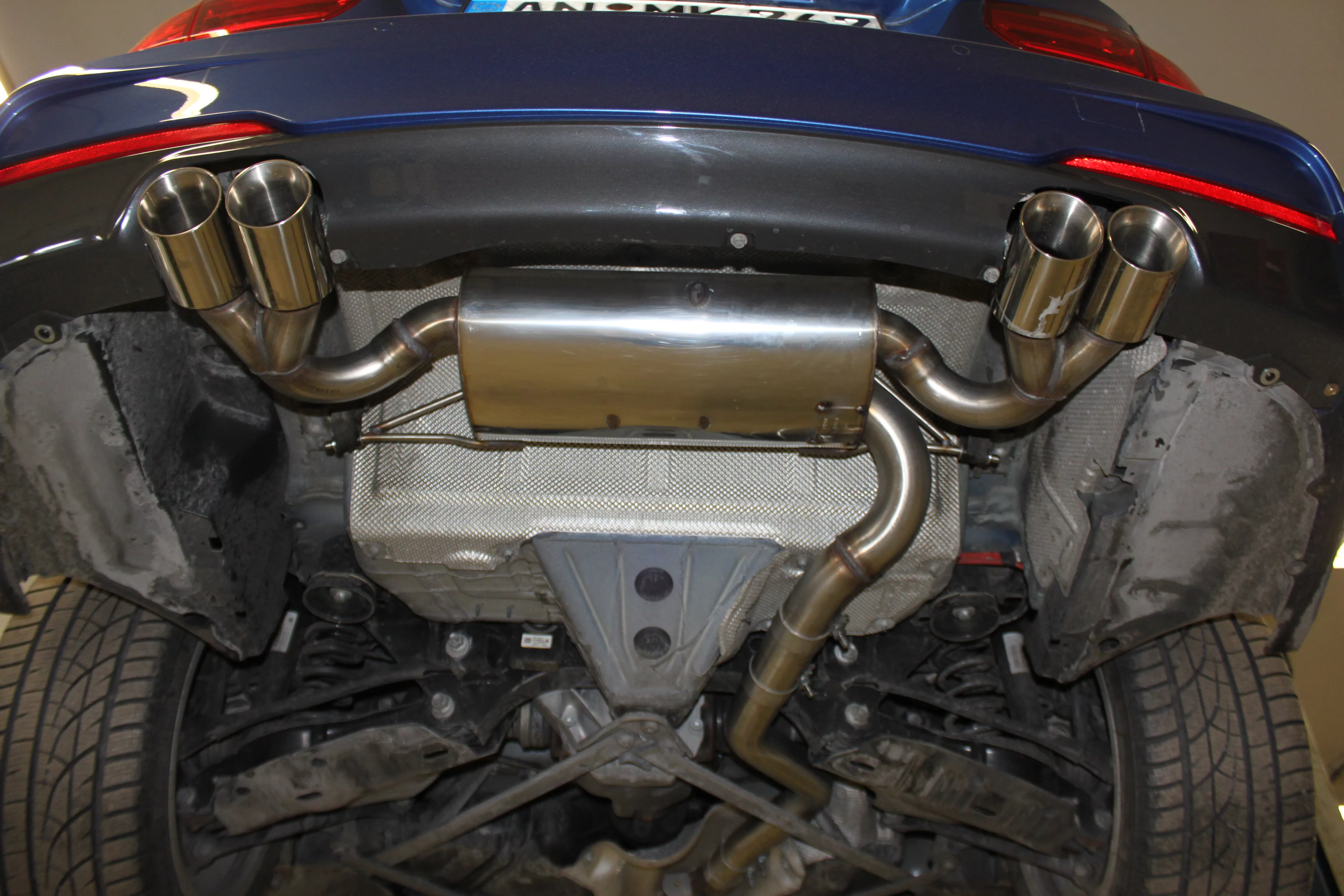 BMW F30/31 - 330d  Endschalldämpfer quer Ausgang rechts/links - 2x76 Typ 25 rechts/links