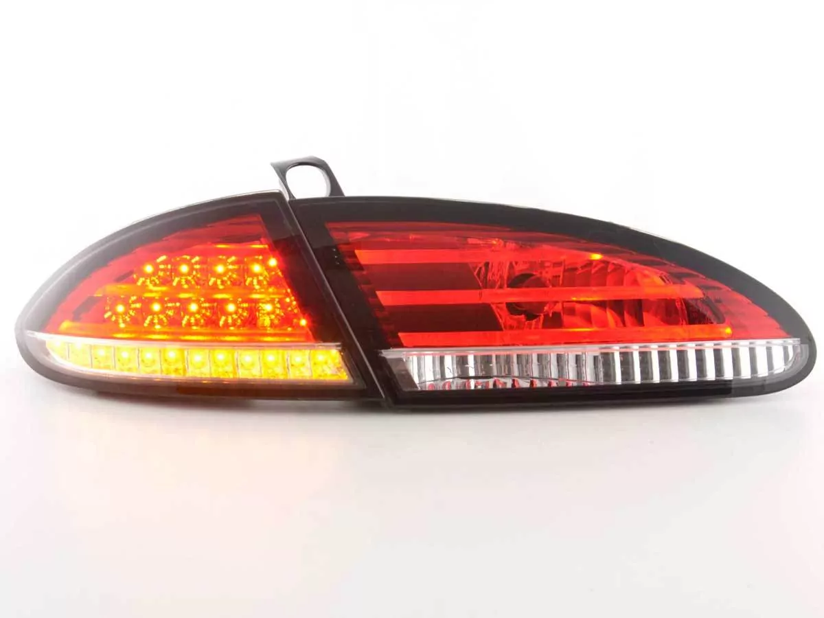 LED Rückleuchten Set Seat Leon Typ 1P Bj. 05-09 rot/klar