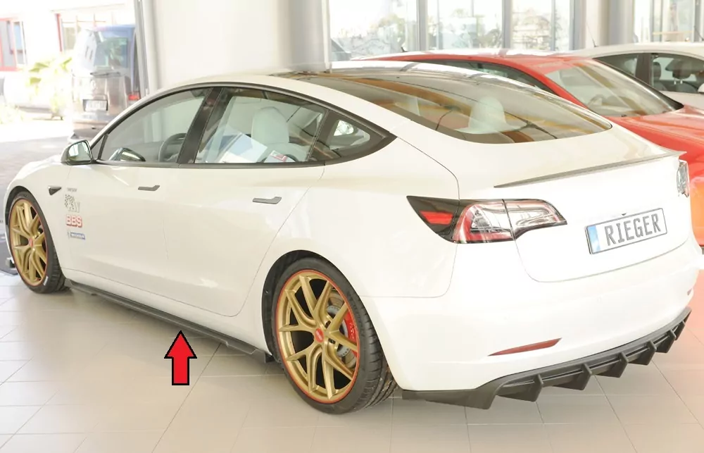 Rieger Seitenschweller links ansatz matt schwarz für Tesla Model 3  (003)  10.23- (ab Facelift)