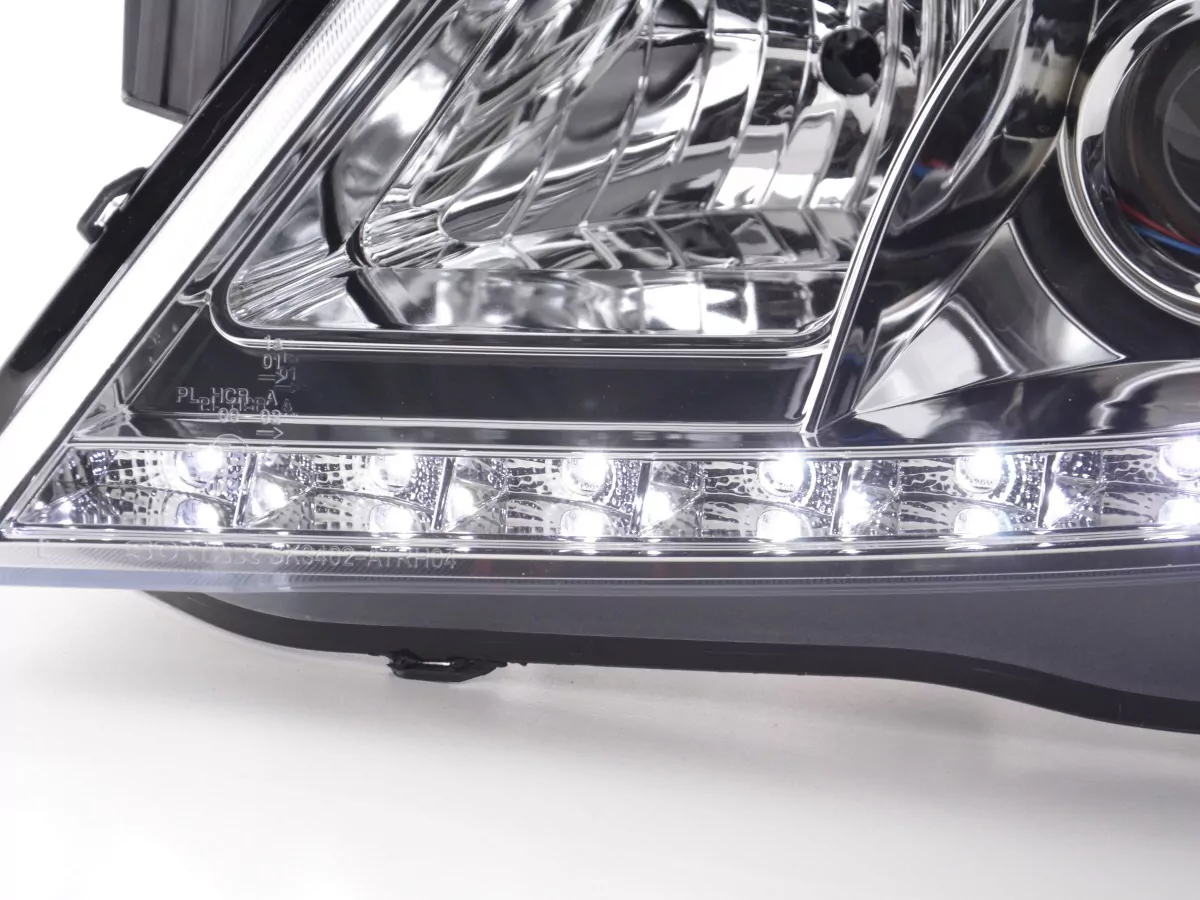 Scheinwerfer Set Daylight LED TFL-Optik Opel Astra H Bj. 04-10 chrom für Rechtslenker
