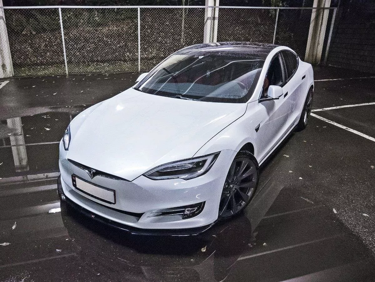 Front Ansatz Passend Für V.1 Passend Für Tesla Model S FL Schwarz Hochglanz Schwarz Hochglanz