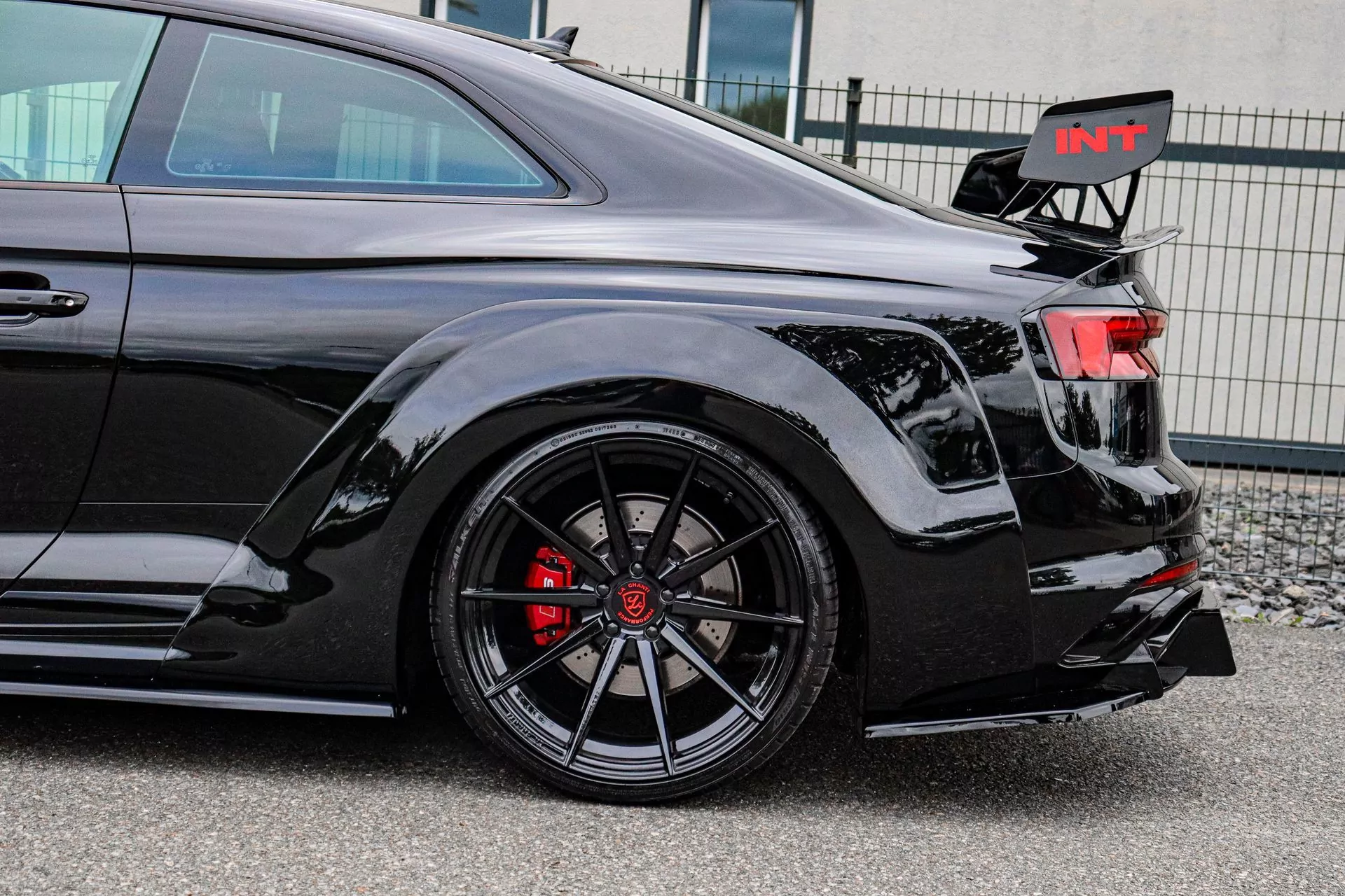 Heckflügel Set aus ABS/GFK/ALU für Audi RS5 B9 F5