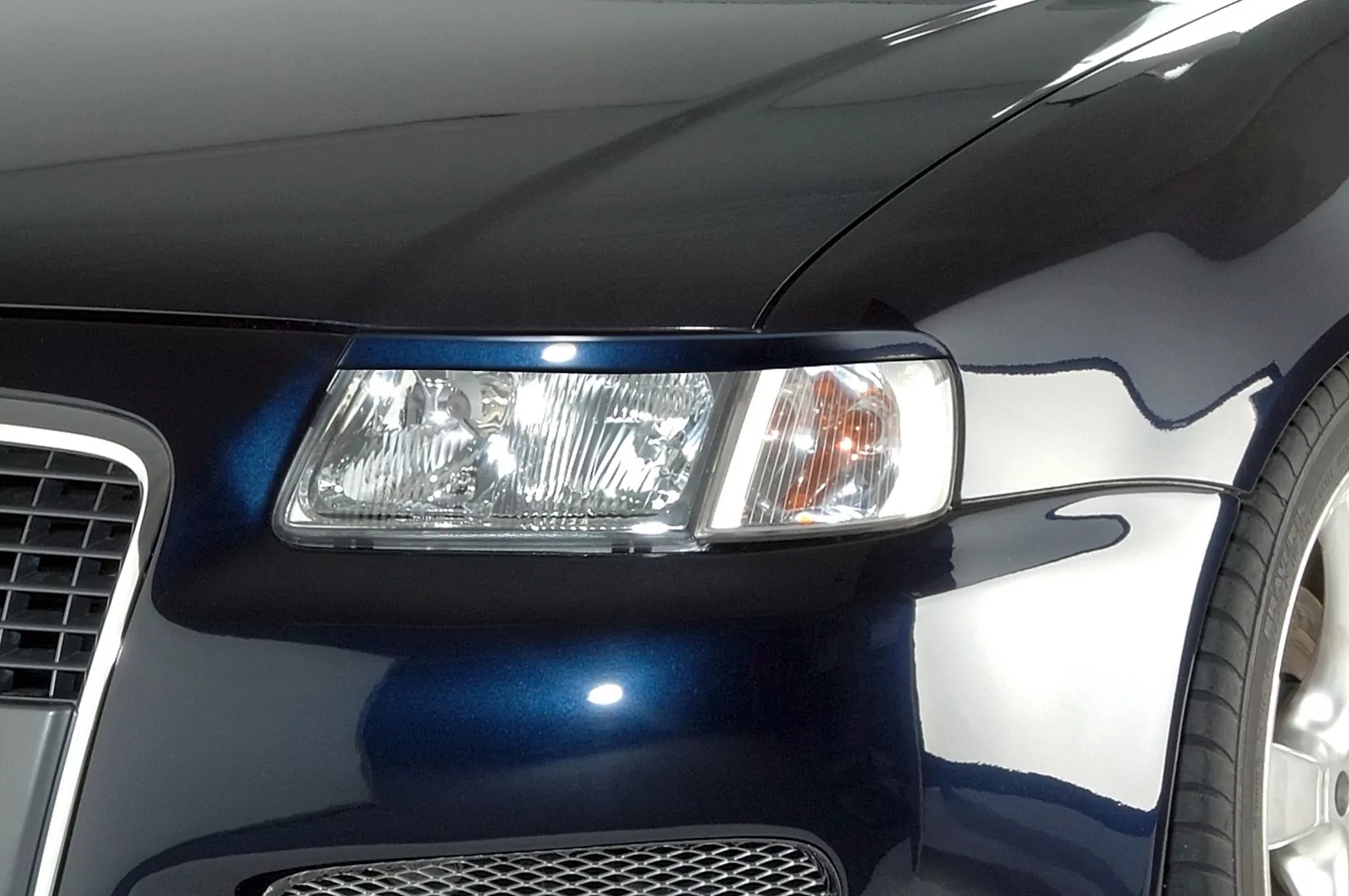 Scheinwerferblenden für Audi A3 8L SB009