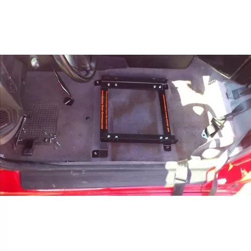 GME Mitsubishi Galant, inkl. VR4 (EA0) Sitzkonsole rechts