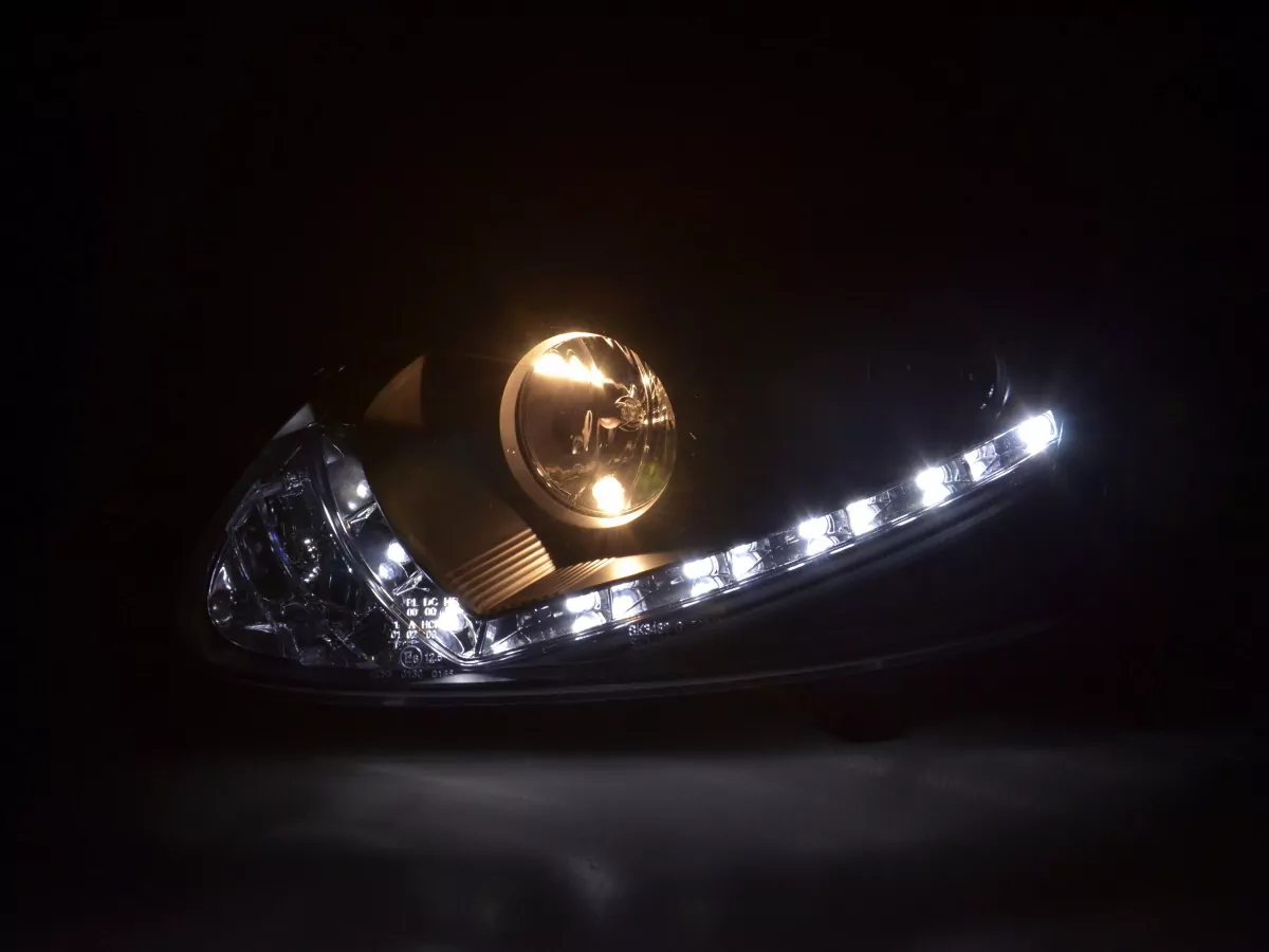 Scheinwerfer Set Daylight LED Tagfahrlicht VW Golf 5 Typ 1K Bj. 03-08 schwarz für Rechtslenker