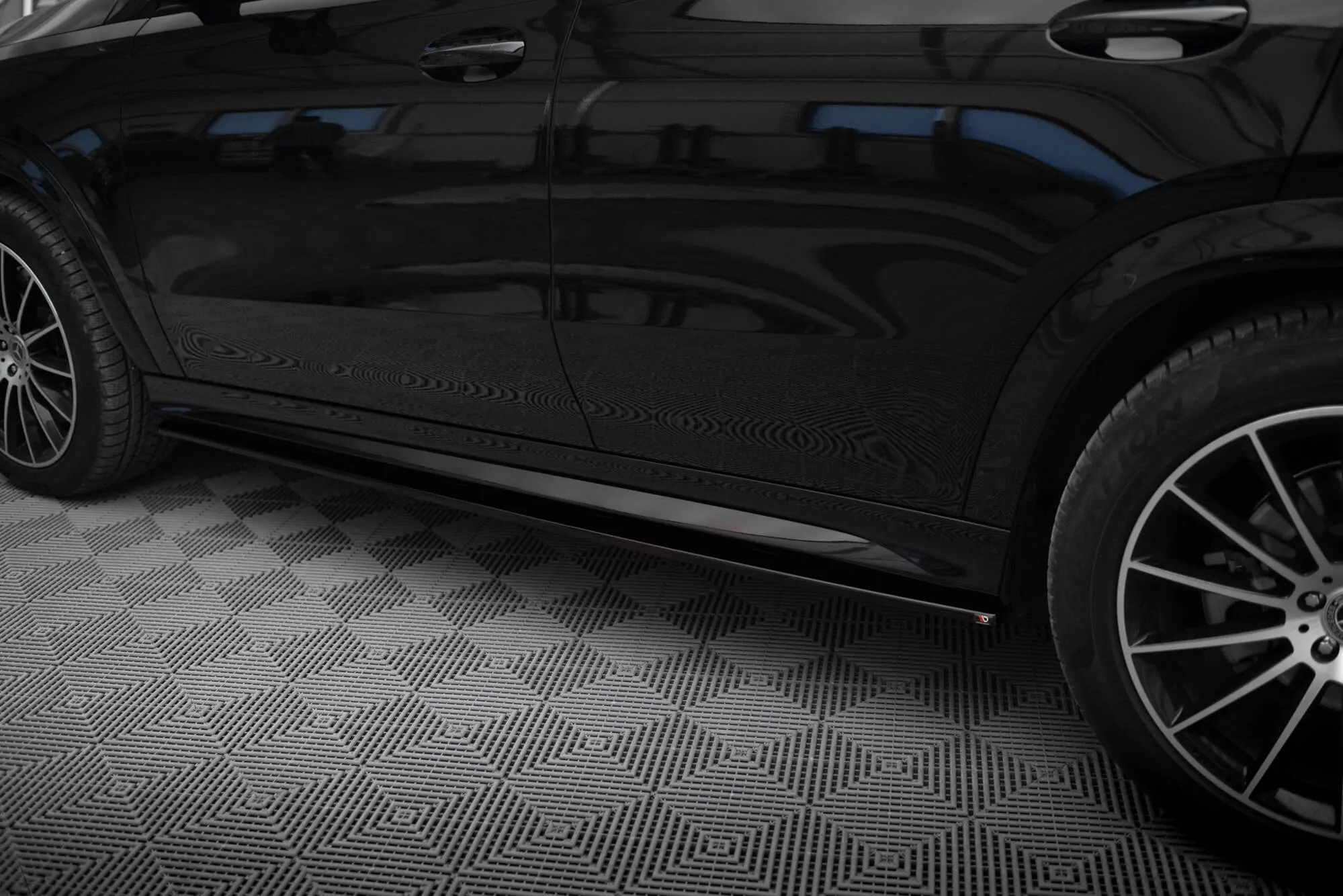 Seitenschweller Ansatz Für Mercedes-AMG / AMG-Line GLE Coupe  C167 / C167 Facelift Schwarz Hochglanz