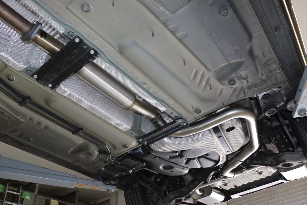 Opel Insignia B - Sports Tourer - Frontantrieb  Vorschalldämpfer