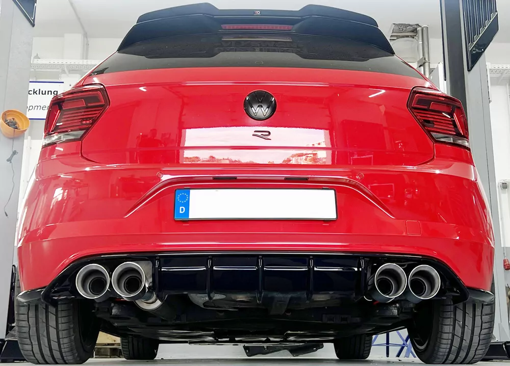 Rieger Heckeinsatz glanz schwarz für VW Polo (AW) R-Line 5-tür. 06.17-05.21 (bis Facelift)