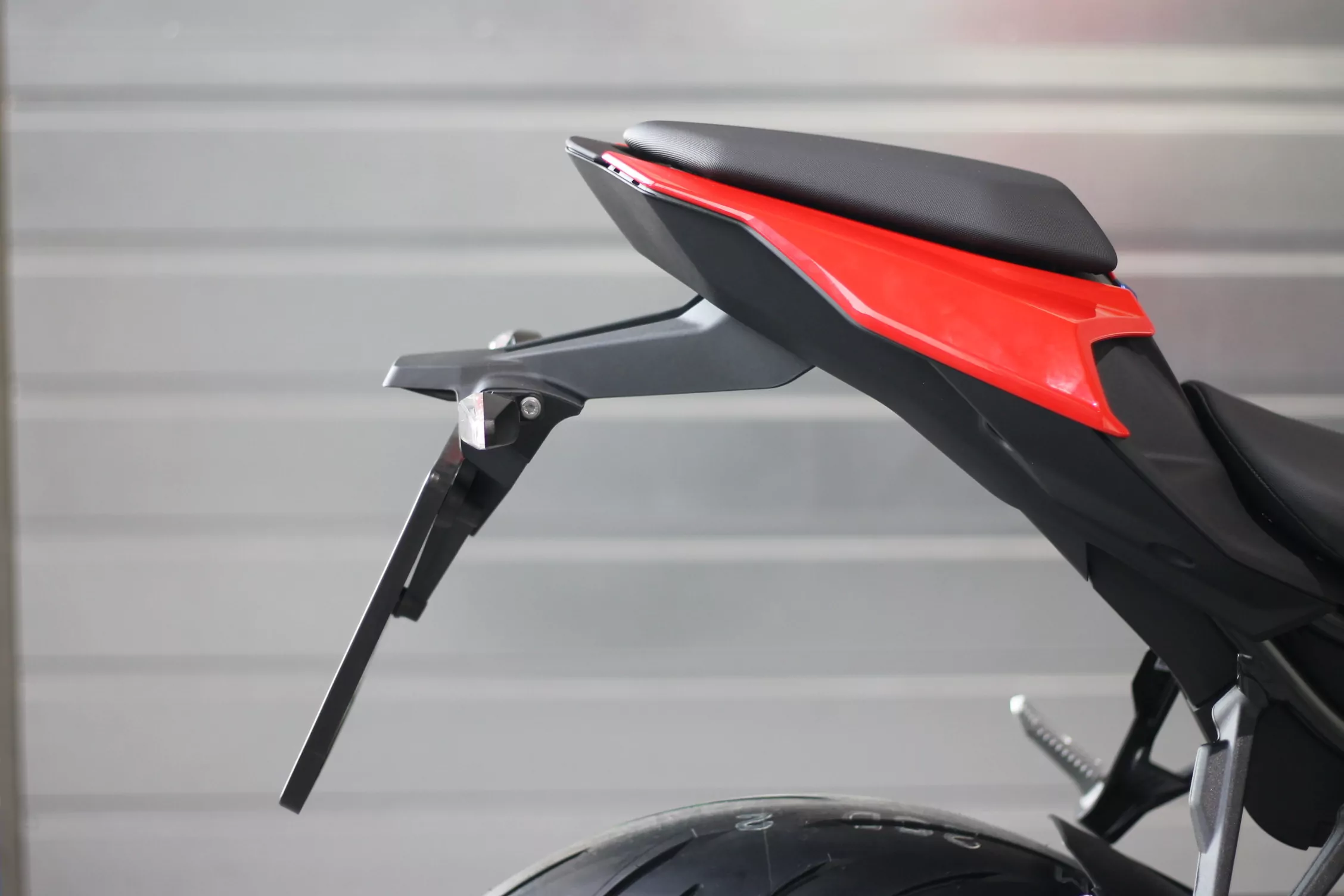 MG Biketec Kennzeichenhalter für BMW S 1000 RR ab 2019