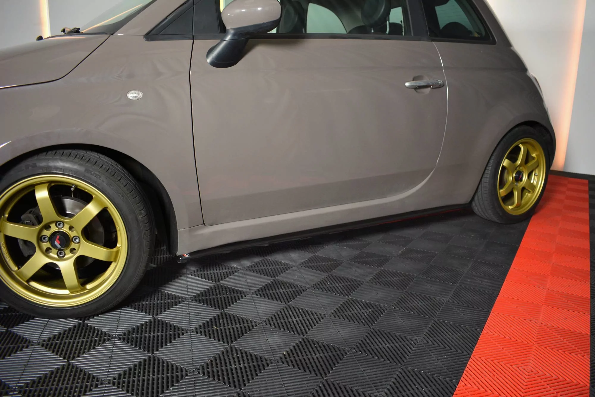 Seitenschweller Ansatz Passend Für Passend Für FIAT 500 HATCHBACK Vor FL Schwarz Hochglanz Schwarz Hochglanz