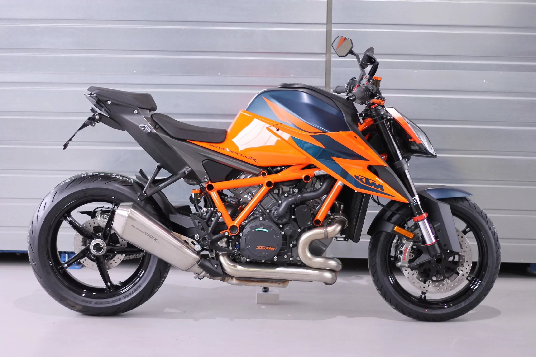 Kurzes Heck - Kennzeichenträger - Kennzeichenhalter für KTM 1290 Super Duke R ab 2020