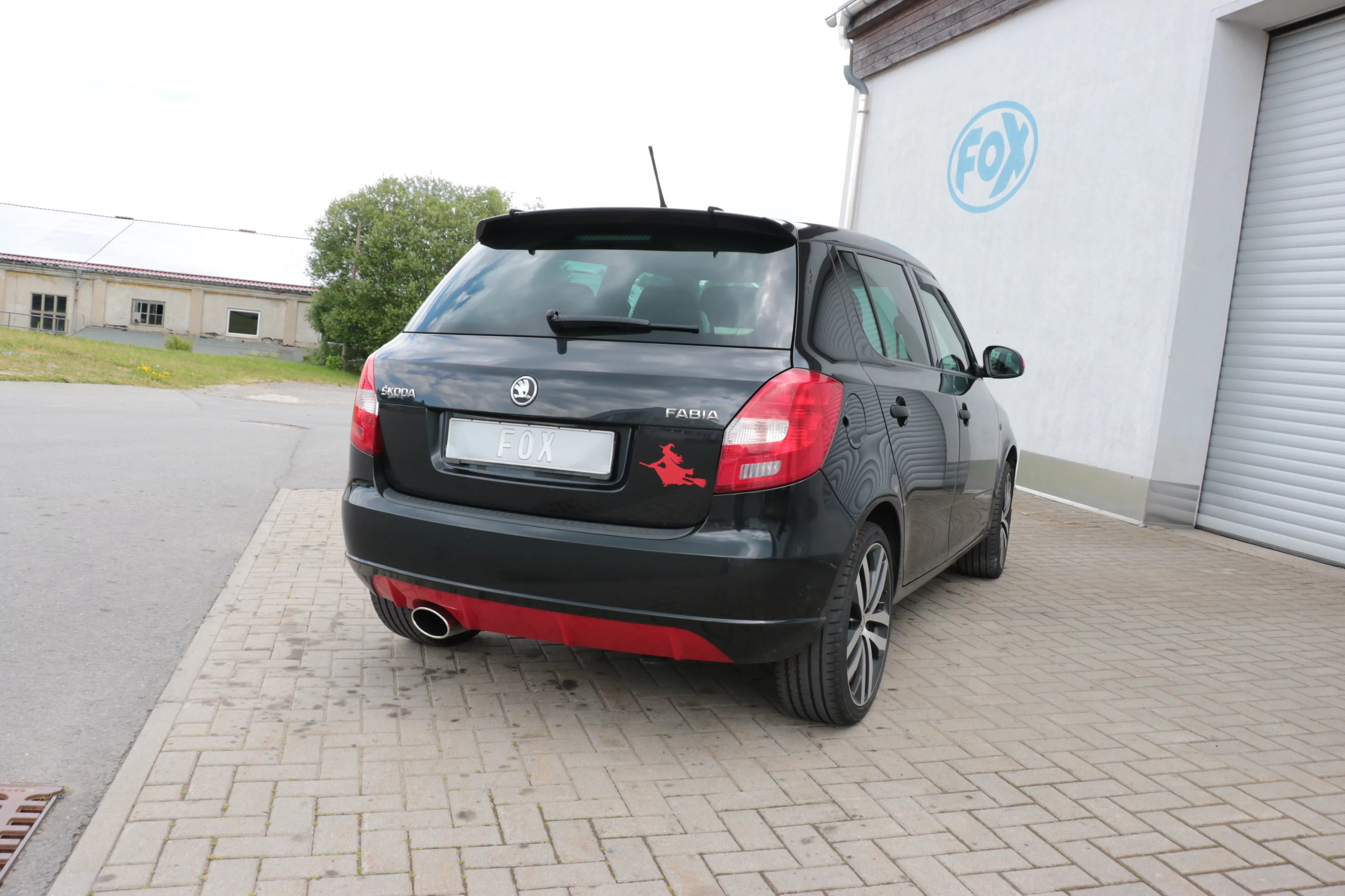 Skoda Fabia  Limousine  Endschalldämpfer - 160x90 Typ 38