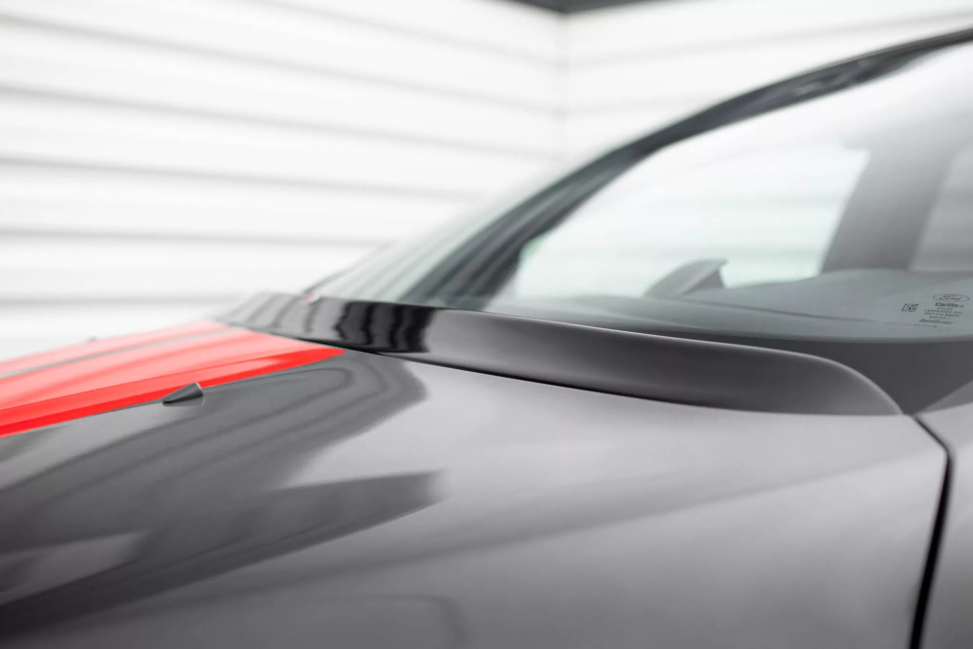 VERLÄNGERUNG MOTORHAUBE Passend Für FORD FOCUS MK3 FL Schwarz Hochglanz Schwarz Hochglanz