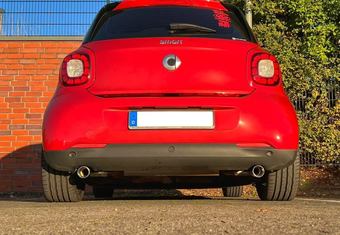 Smart Forfour 453  Endschalldämpfer quer Ausgang rechts/links inkl. Flexstück - 1x70 Typ 24 rechts/links