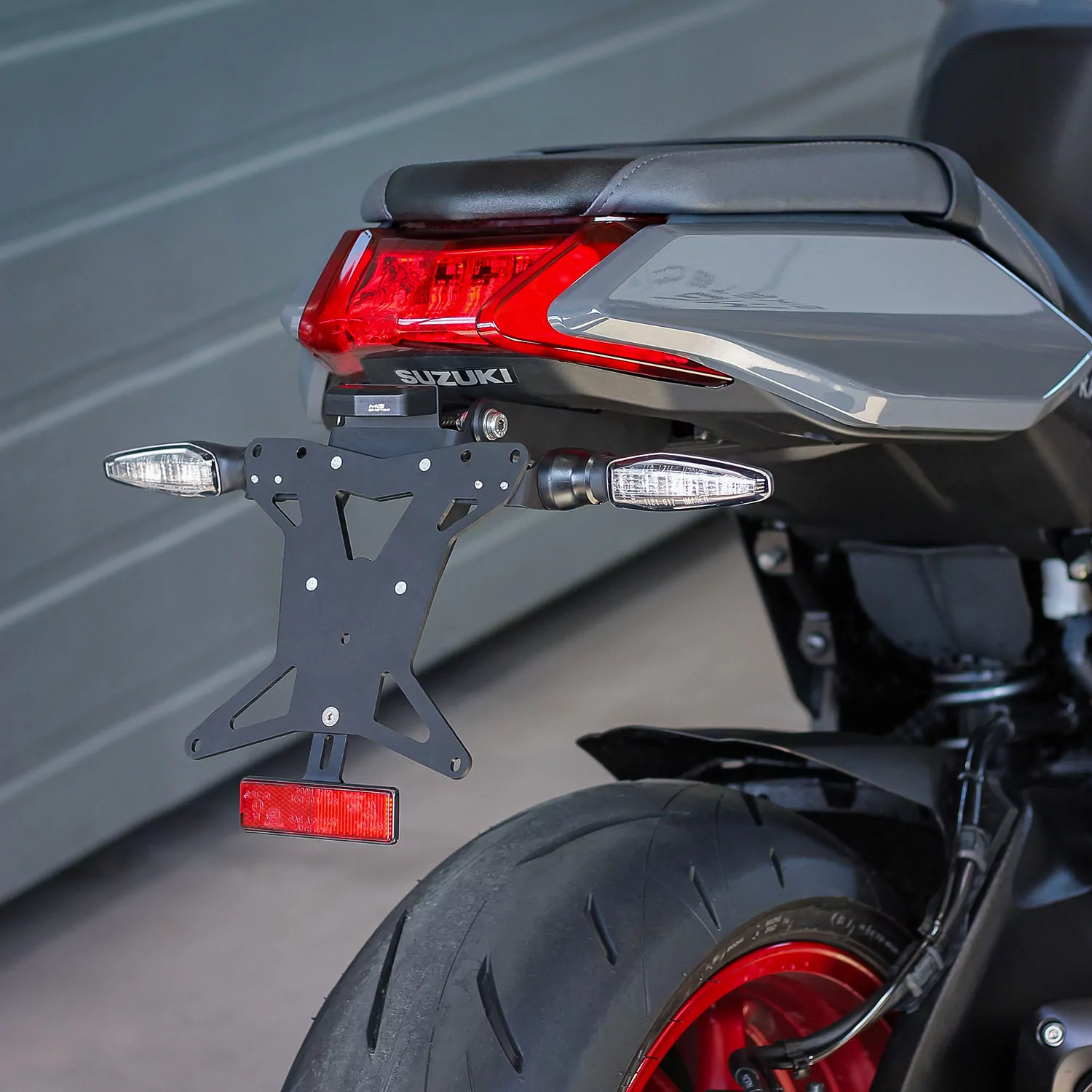 MG Biketec Kennzeichenhalter für Suzuki Katana ab 2022