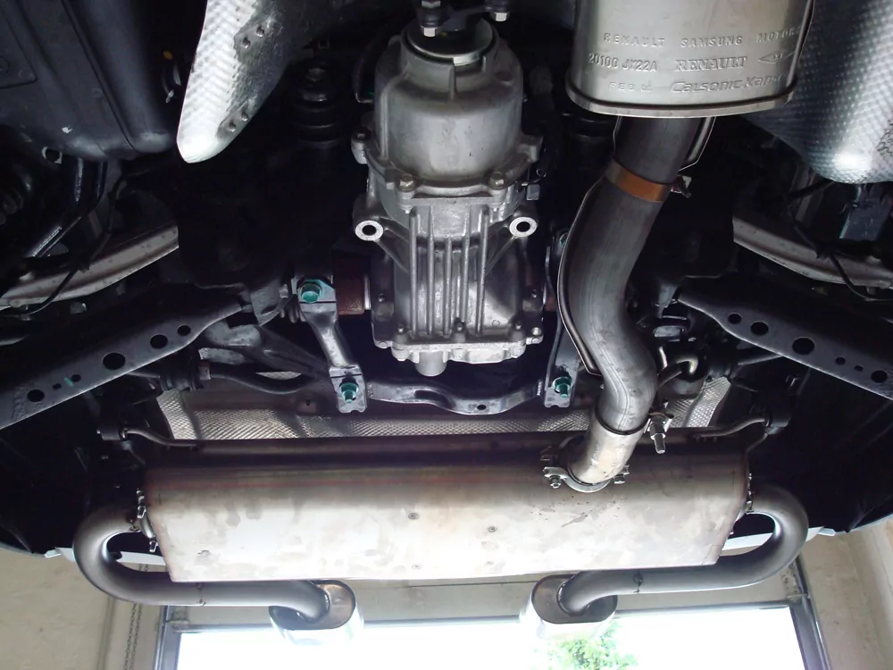 Renault Koleos Benzin  Endschalldämpfer quer Ausgang rechts/links - 1x100 Typ 17 rechts/links