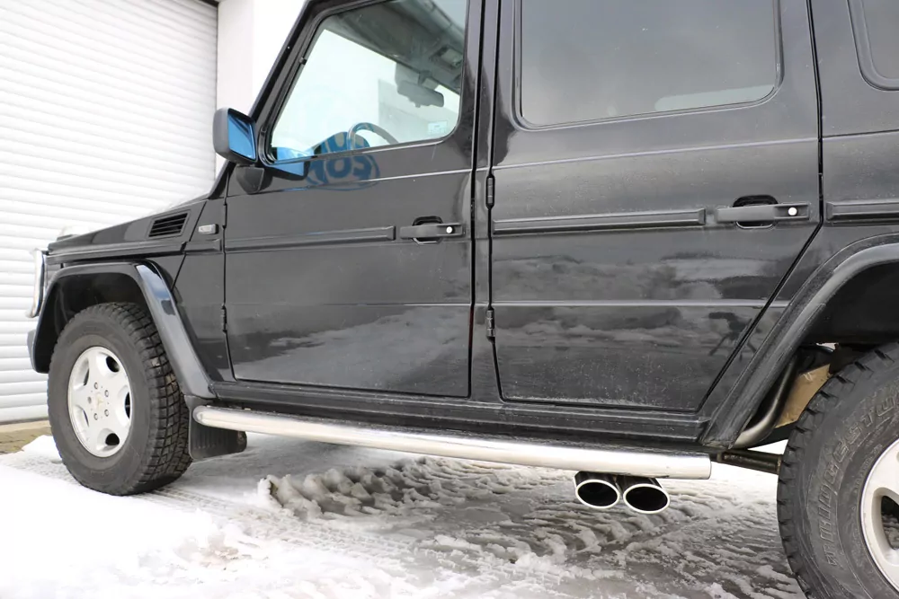 Mercedes G-Klasse G500 - 463 (mit Trittbrett)  Endschalldämpfer Ausgang seitlich - 2x115x85 Typ 38 (2x nach links abgeschrägt)