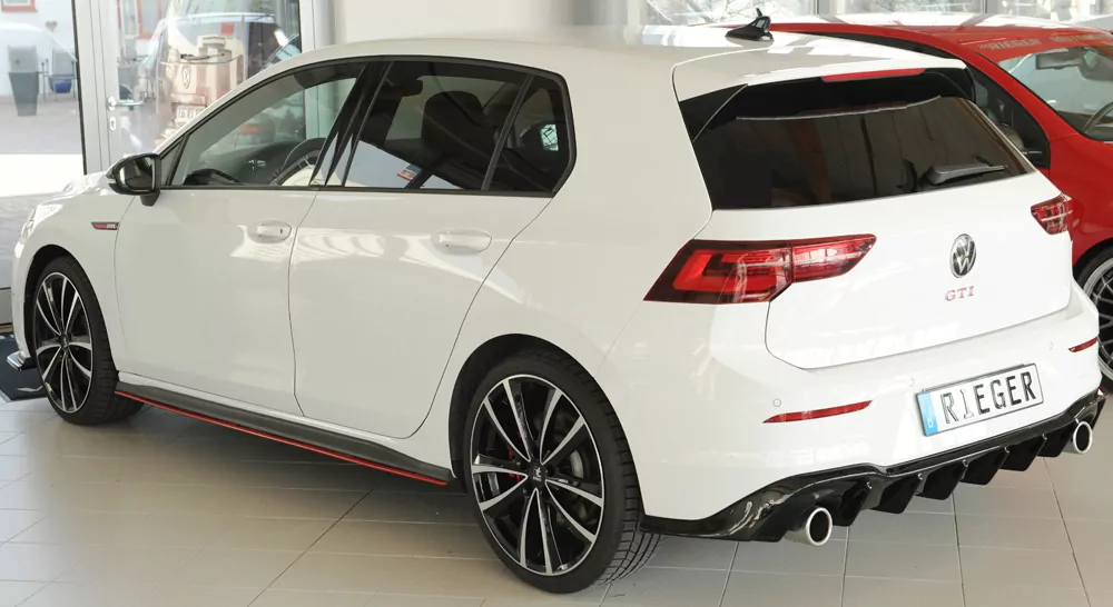 Rieger Seitenschweller links ansatz für VW Golf 8 GTI Clubsport 5-tür. 10.20-03.24 (bis Facelift)