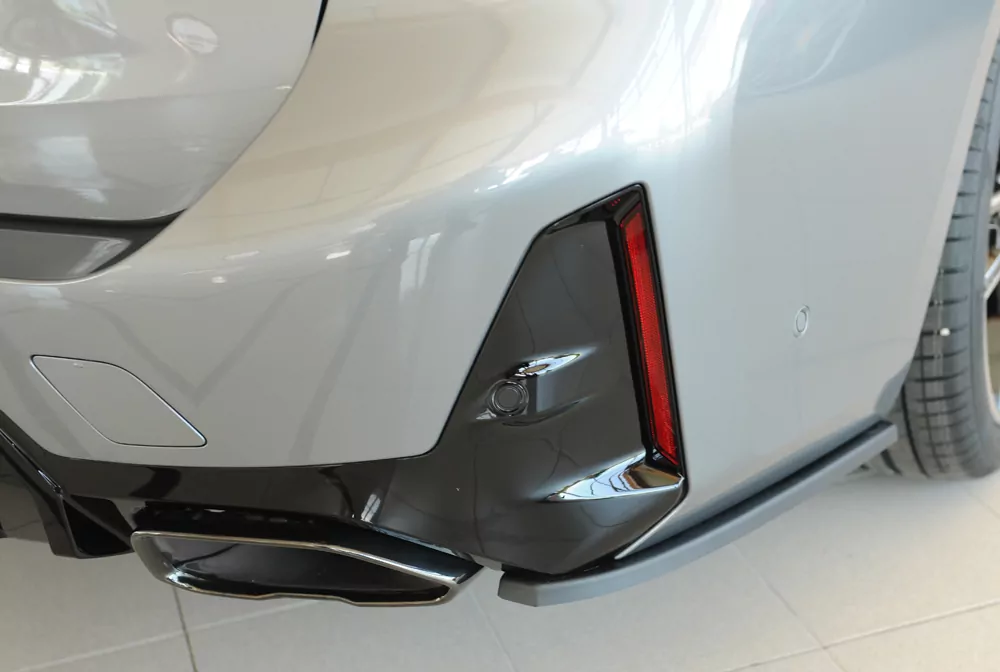 Rieger Heckschürzenansatz seitlich rechts matt schwarz für BMW 3er G21  (G3K) Touring 07.22- (ab Facelift) LCI