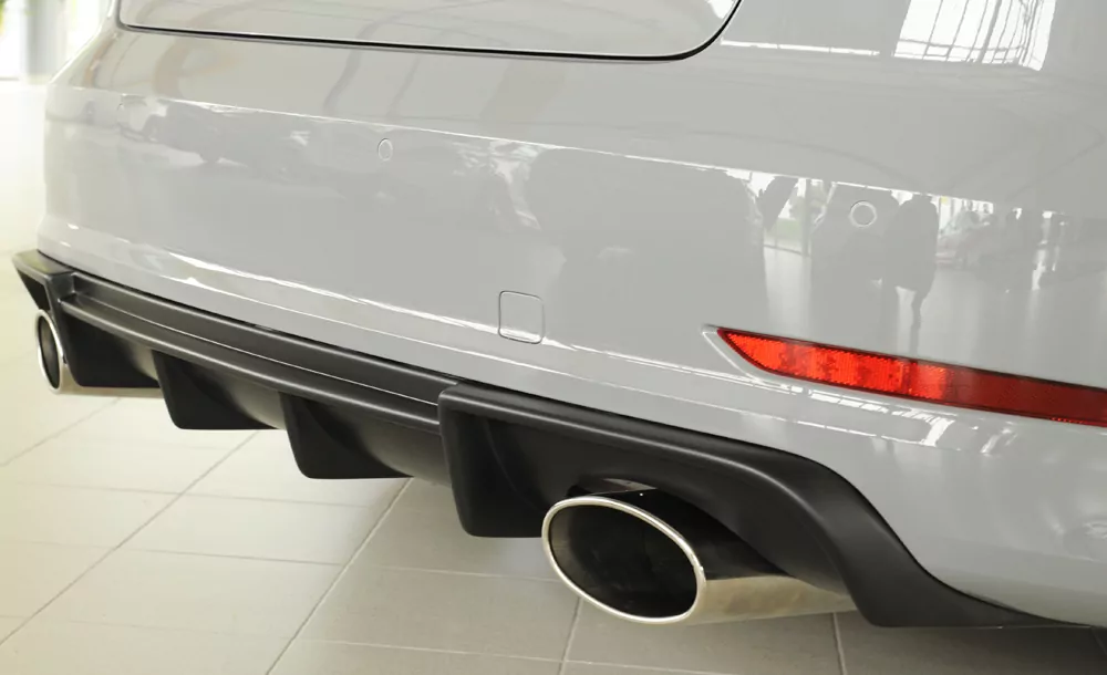 Rieger Heckeinsatz für Audi A3 (8V) - 5-tür. (Limousine 8VS) 07.12-08.16 (bis Facelift) carbon optik