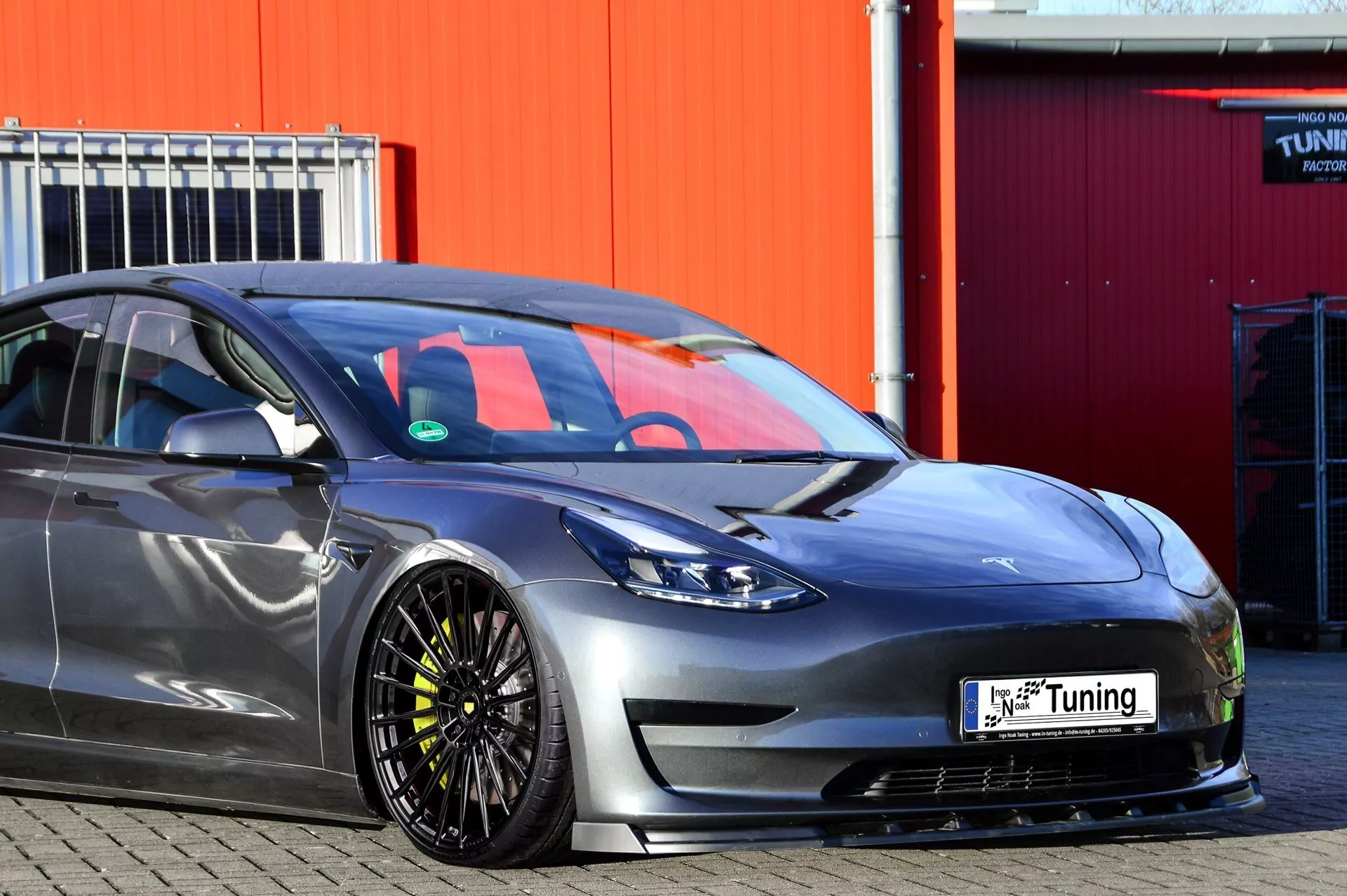 CUP Frontspoilerlippe mit Wings für Tesla Model 3 ab Bj. 2017-
