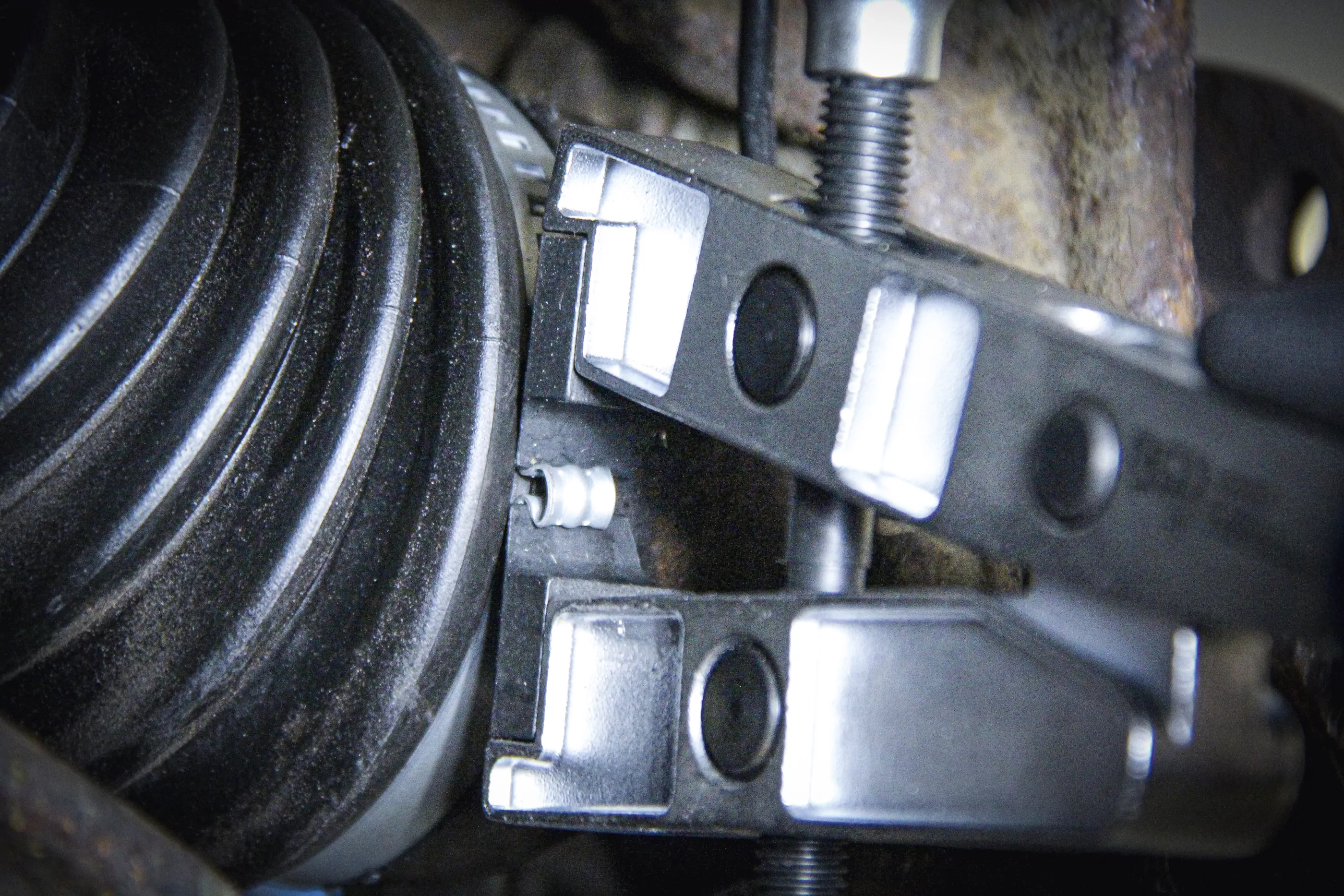 Achsmanschetten-Klemmen-Zange | Drehmomentbetrieb