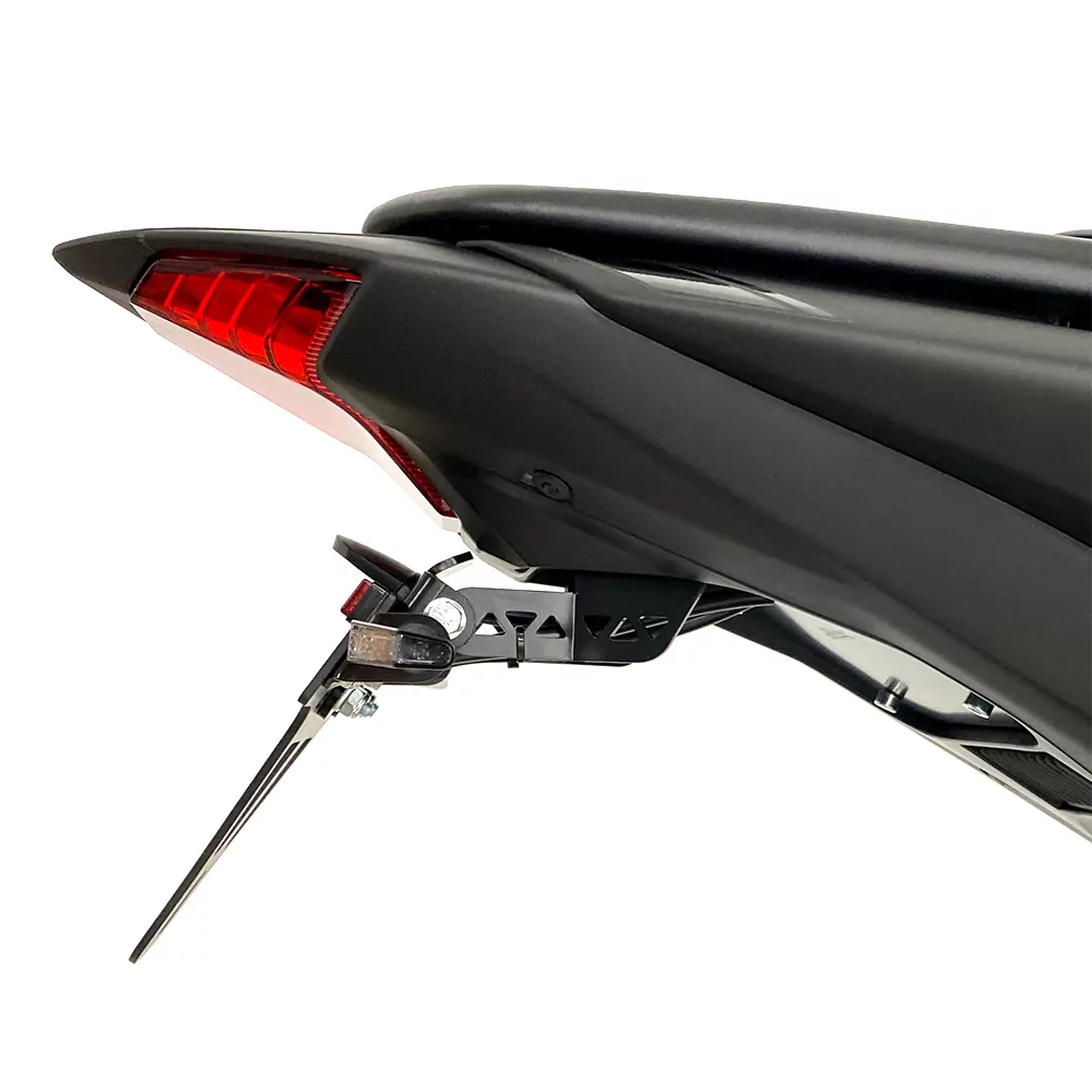 alpha Technik Kennzeichenhalter für Yamaha YZF-R3 / YZF-R3A / MT-03 / MTN320-A Modelljahr 2015-