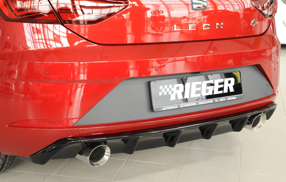 Rieger Heckeinsatz für Seat Leon FR (5F) - 5-tür. 01.17- (ab Facelift) schwarz glanz