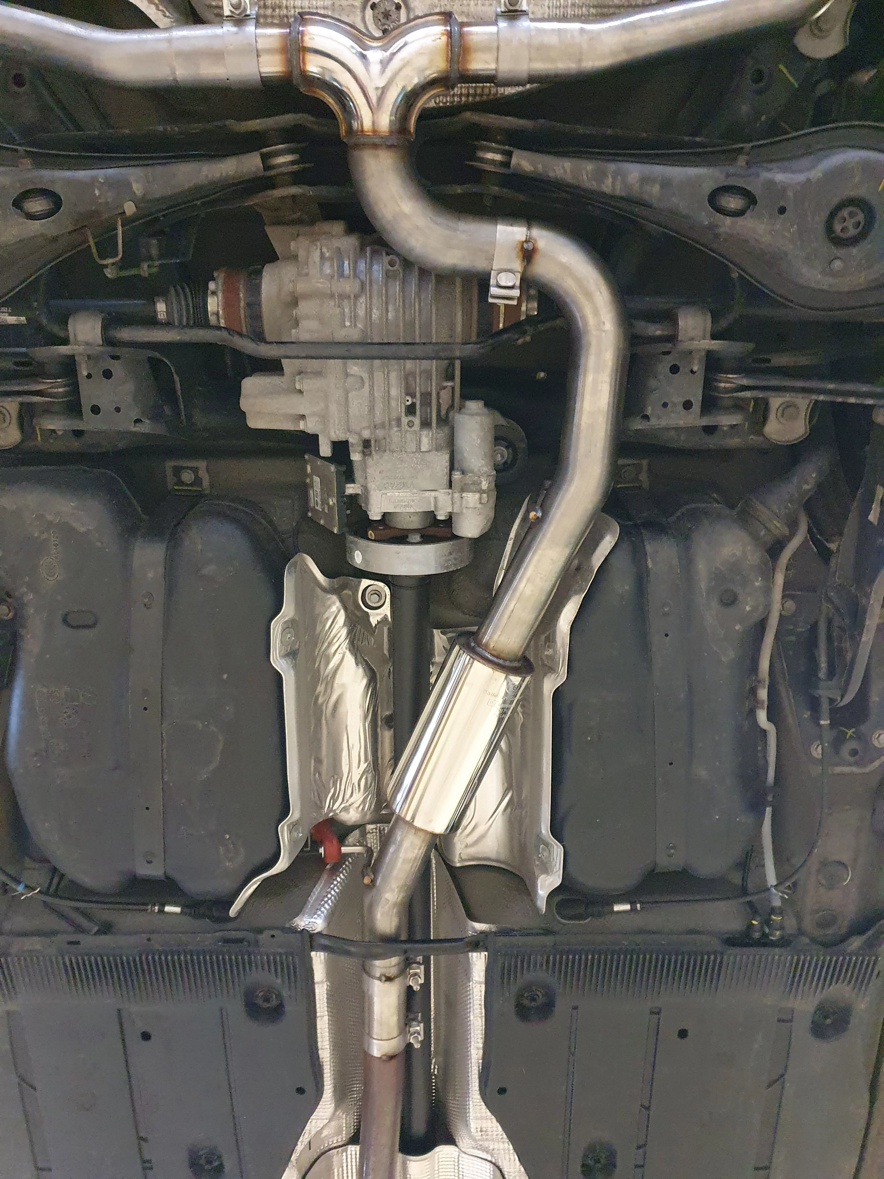 Skoda Octavia 5E 4x4 - 2,0l 140kW  Vorschalldämpfer