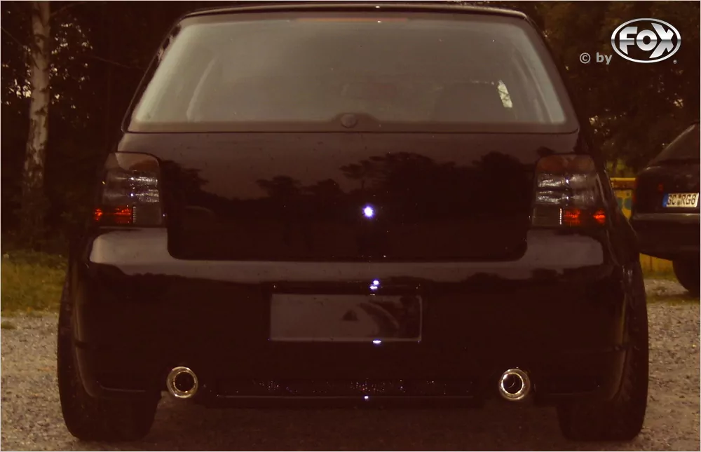 VW  Golf IV Endschalldämpfer Ausgang rechts/links Ø63,5mm - 1x90 Typ 17 rechts/links R32 Design
