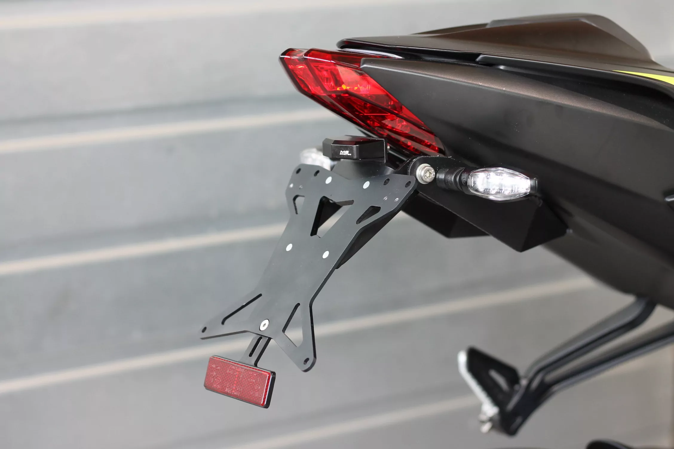 Kurzes Heck - Kennzeichenträger - Kennzeichenhalter für Triumph Daytona 675 ab 2013-2016