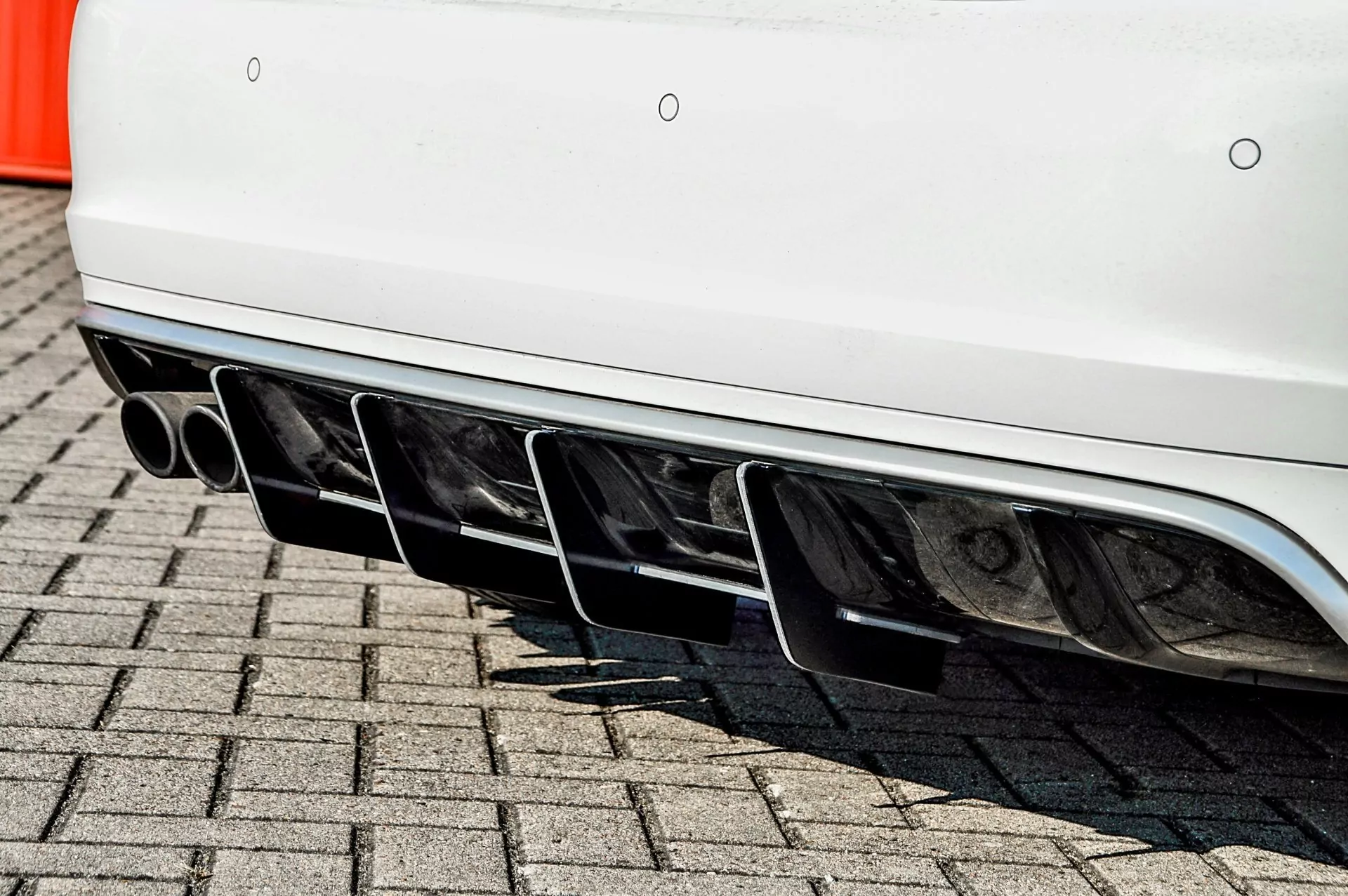 gefräster Heckansatz mit Finnen für Audi RS3 8PA Bj. 2011-2012