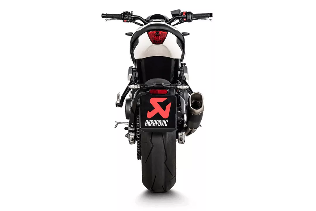 Akrapovic Racing Line (Titanium) Auspuffanlage für Triumph Trident 660 ab Modelljahr 2021-