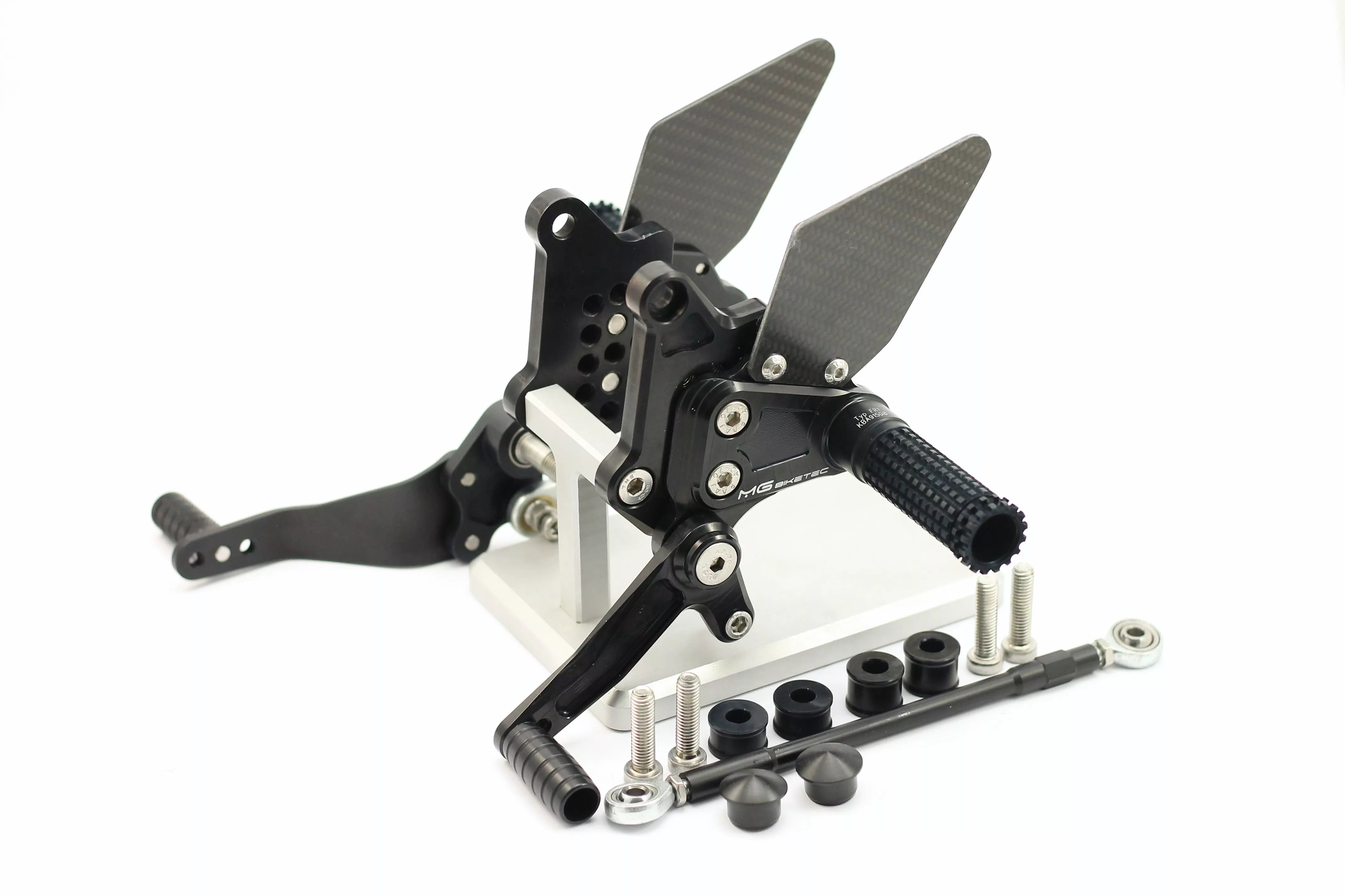 MG Biketec Sportfussrastenanlage / Rastenanlage / Fußrastenanlage mit ABE, gültig in D - A - CH für Ducati 749 / 749R ab 2003