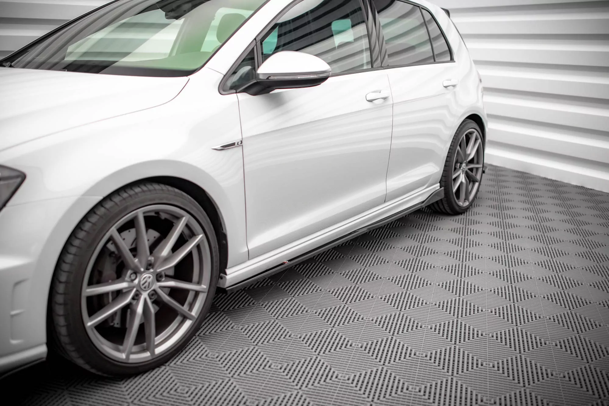 Seitenschweller Ansatz Für V.2 Für Volkswagen Golf R / R-Line Mk7 Schwarz Hochglanz