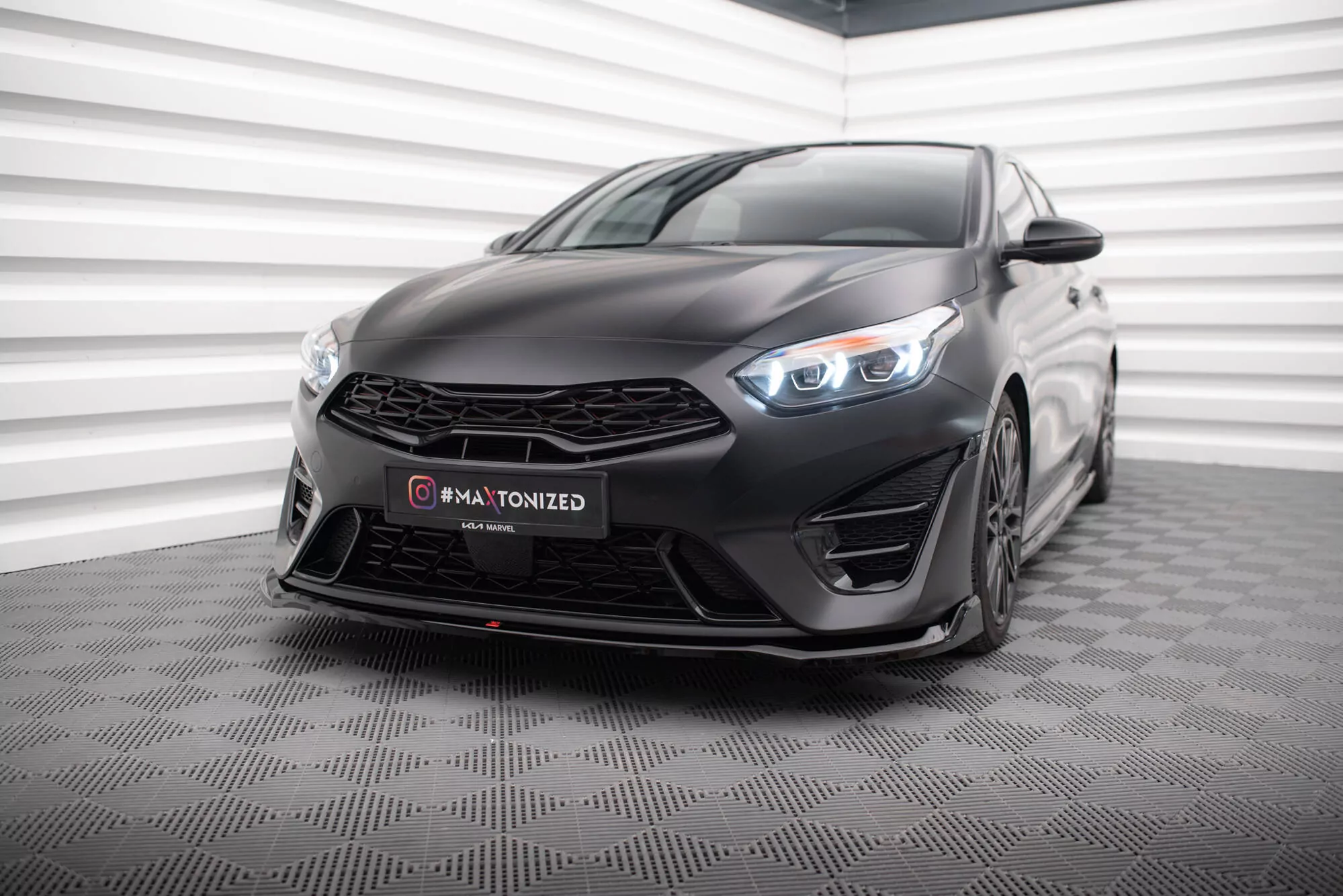 Front Ansatz V.1 Für Kia Proceed GT Mk3 Facelift / Ceed GT / GT - Line Mk1 Facelift  Schwarz Hochglanz