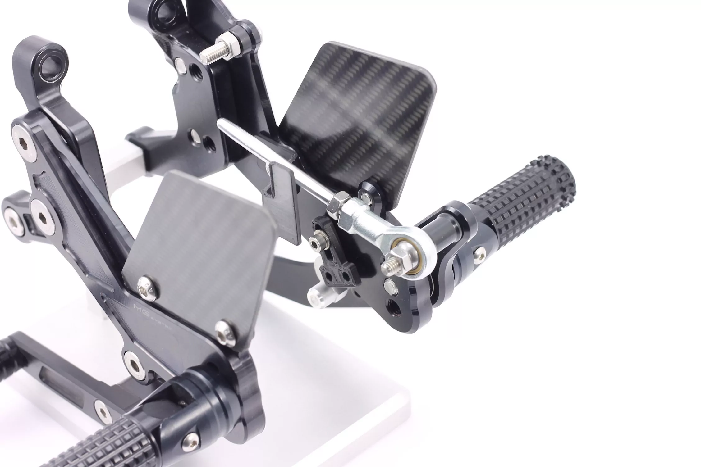 MG Biketec Sportfussrastenanlage / Rastenanlage / Fußrastenanlage mit ABE, gültig in D - A - CH für Ducati Streetfighter V4 / V4 S ab 2020