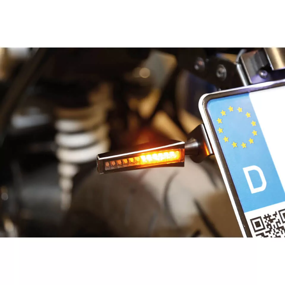 HIGHSIDER Pro STS 1 C2 LED Sequential Indicator Gehäuse  Schwarz / Linse Rauchgrau (Paar), Vorn & Hinten
