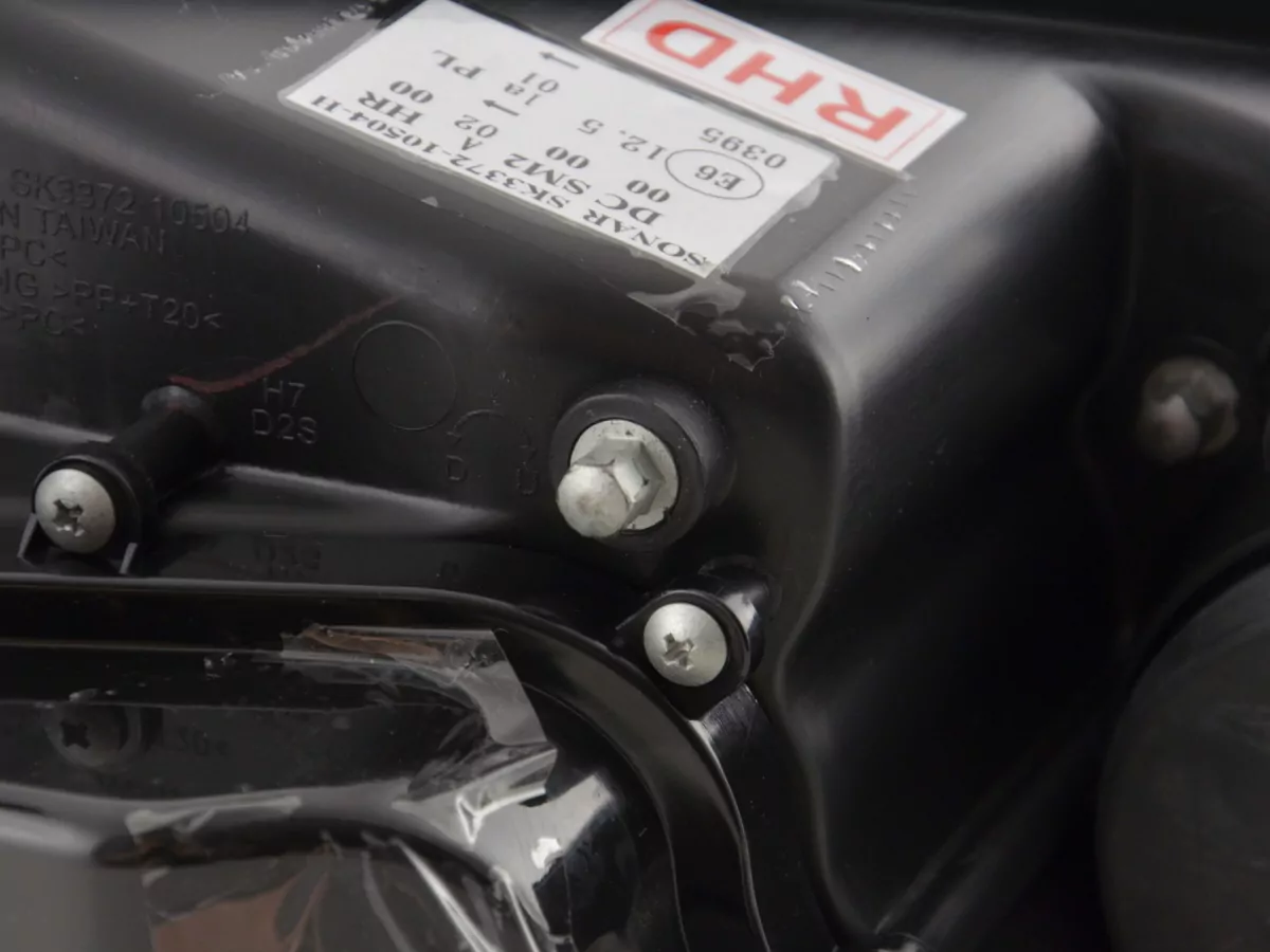 Scheinwerfer Set Xenon Angel Eyes CCFL BMW 5er E60/E61 Bj. 03-04 schwarz für Rechtslenker