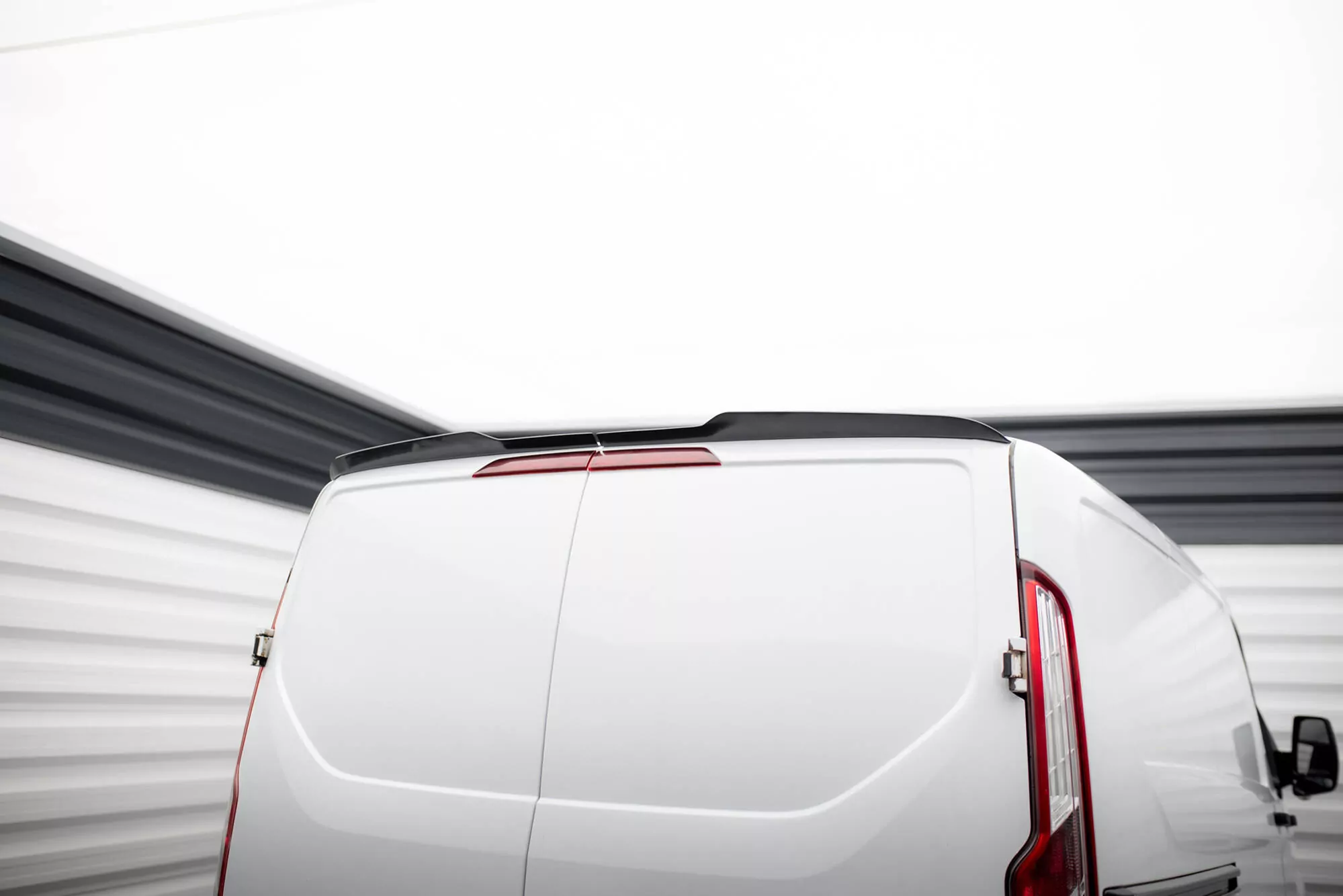 Spoiler CAP Für Ford Transit Custom ST-Line Mk1 Facelift Schwarz Hochglanz