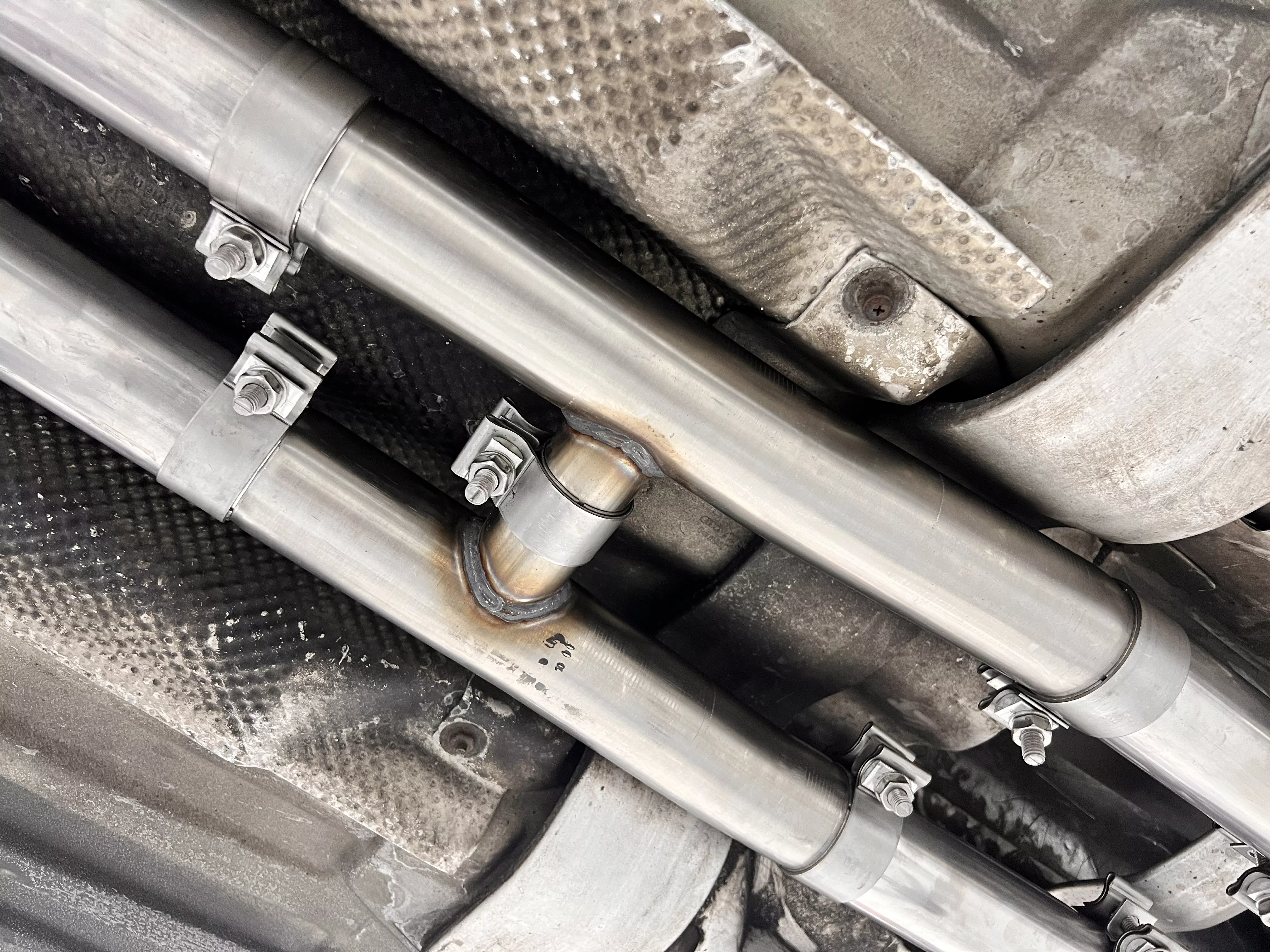 Audi A8/S8 Typ D2 Druckaustauschrohr S8  - Rohrdurchmesser: 63,5mm