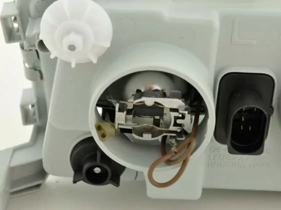 Verschleißteile Scheinwerfer links Skoda Octavia (Typ 1U) Bj. 97-00