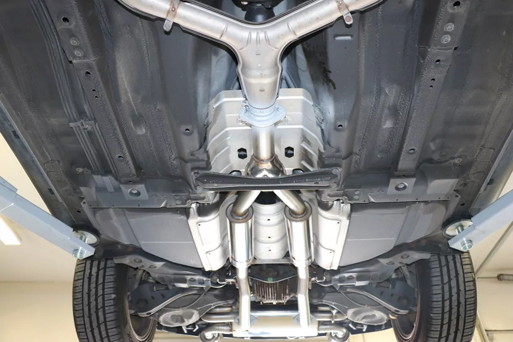 Infiniti EX37  Vorschalldämpfer